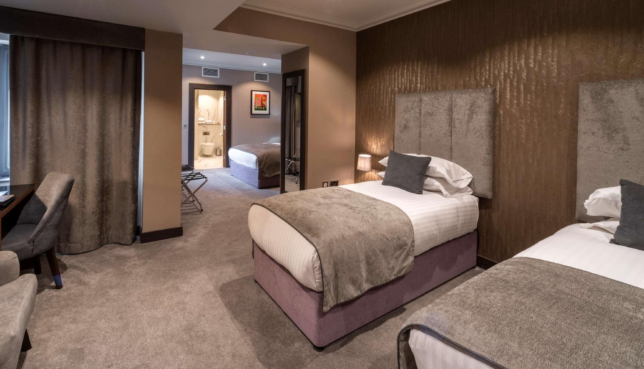 King Two Bedroom Suite