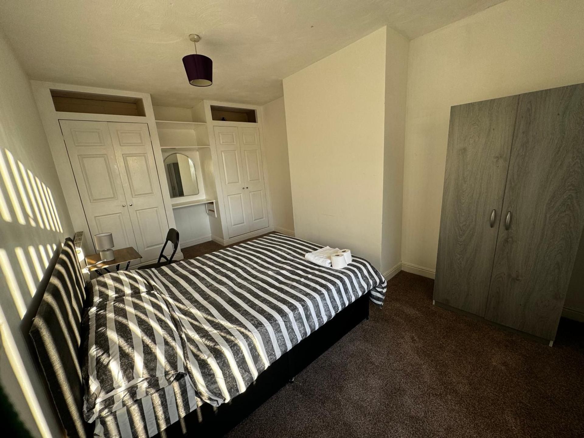 Double Room with Shared Bathroom