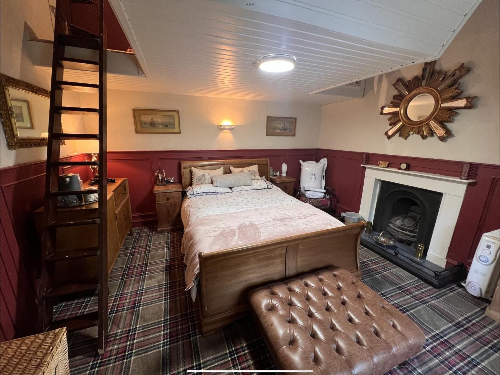 Deluxe Double Room with Shower
