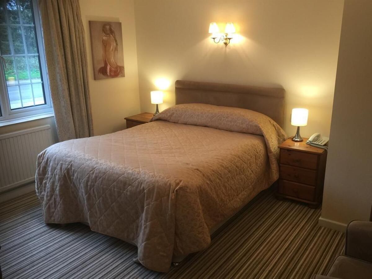 Quad room-Ensuite-Adjoining Room