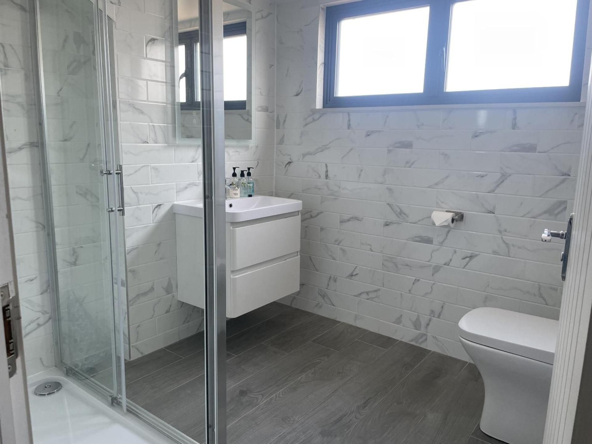 Double or Twin Room with Sea View