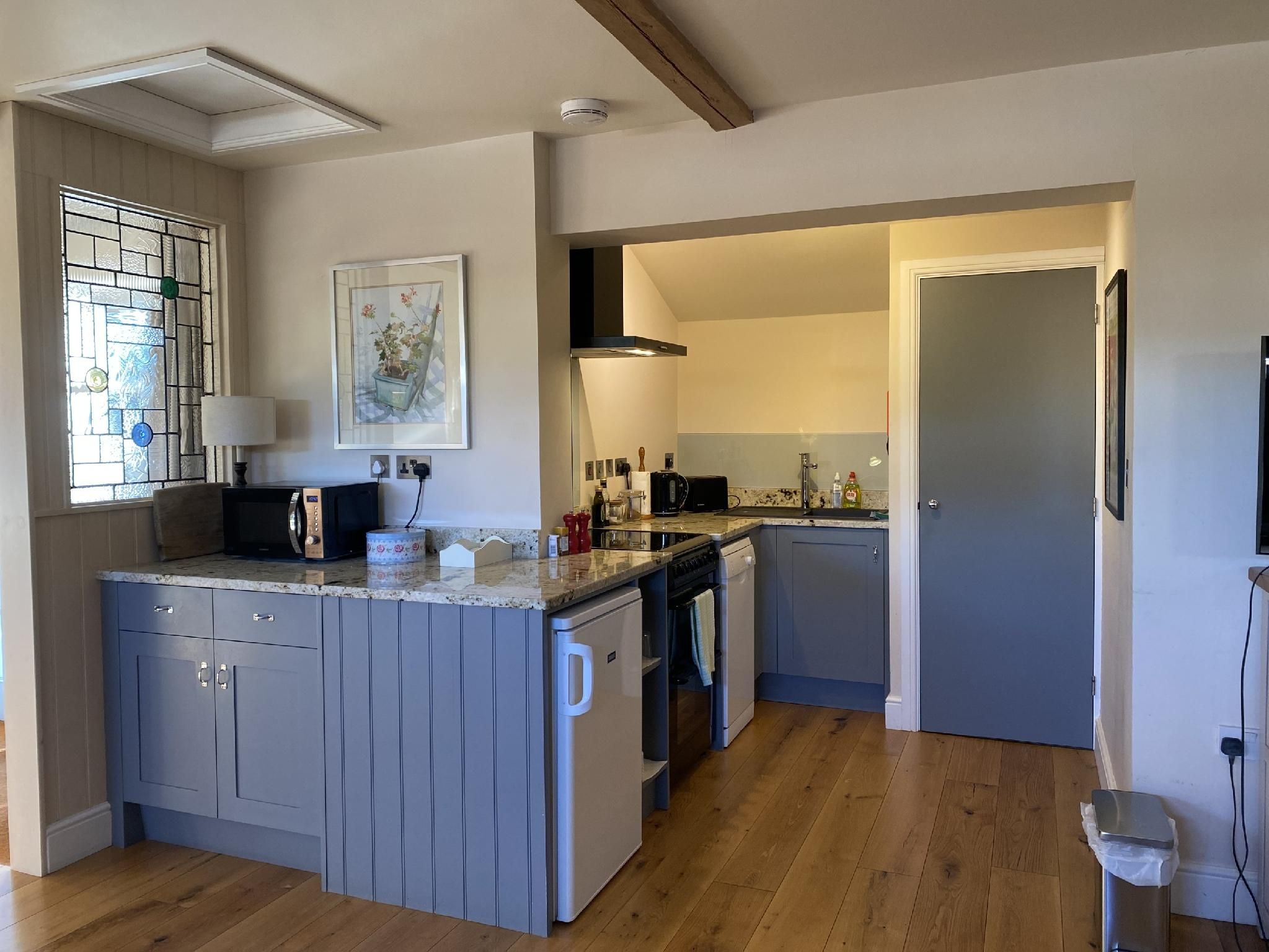 Apartment-Studio-Private Bathroom-Red lion little barn