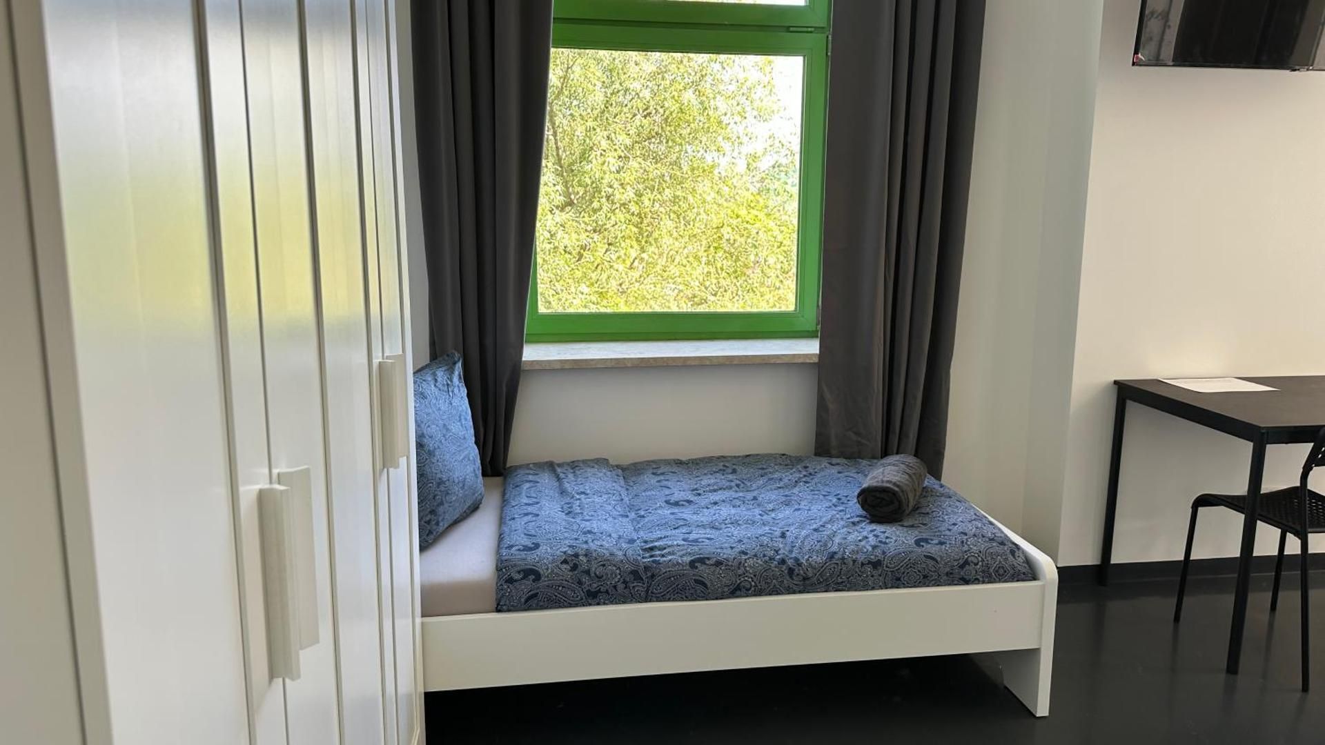 Twin Room with Private Bathroom