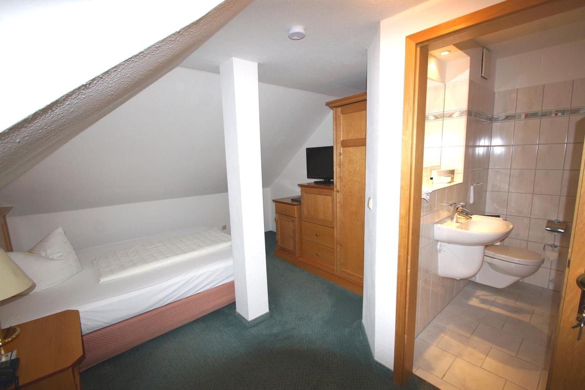 Small Double Room