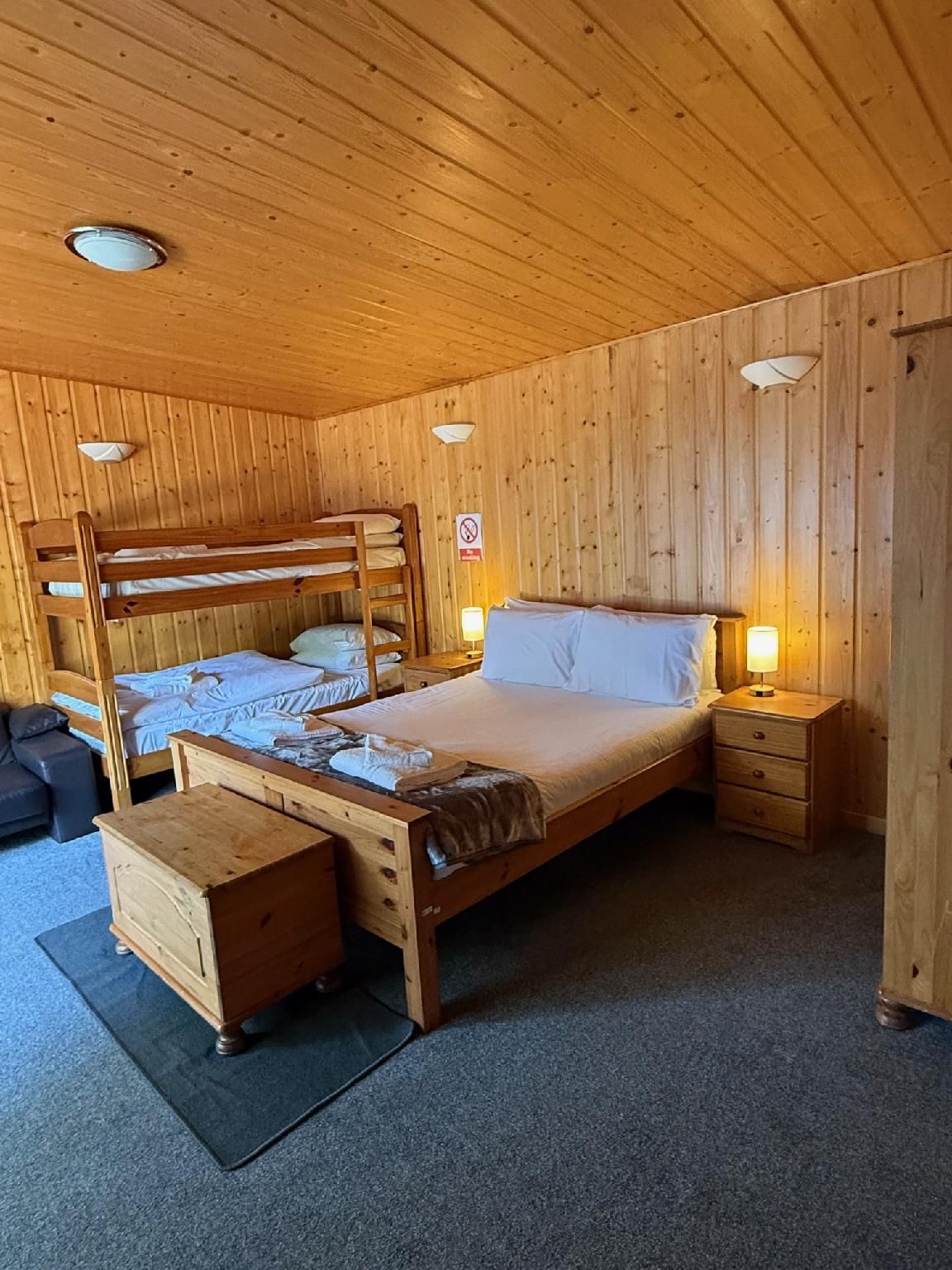 Ox Hotel Spean Bridge Chalet for 6 People