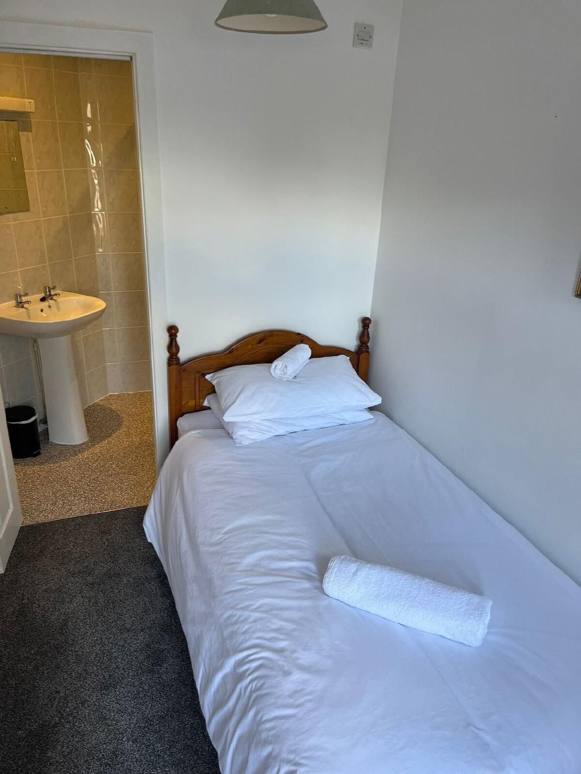 Single Room - Durdle Door