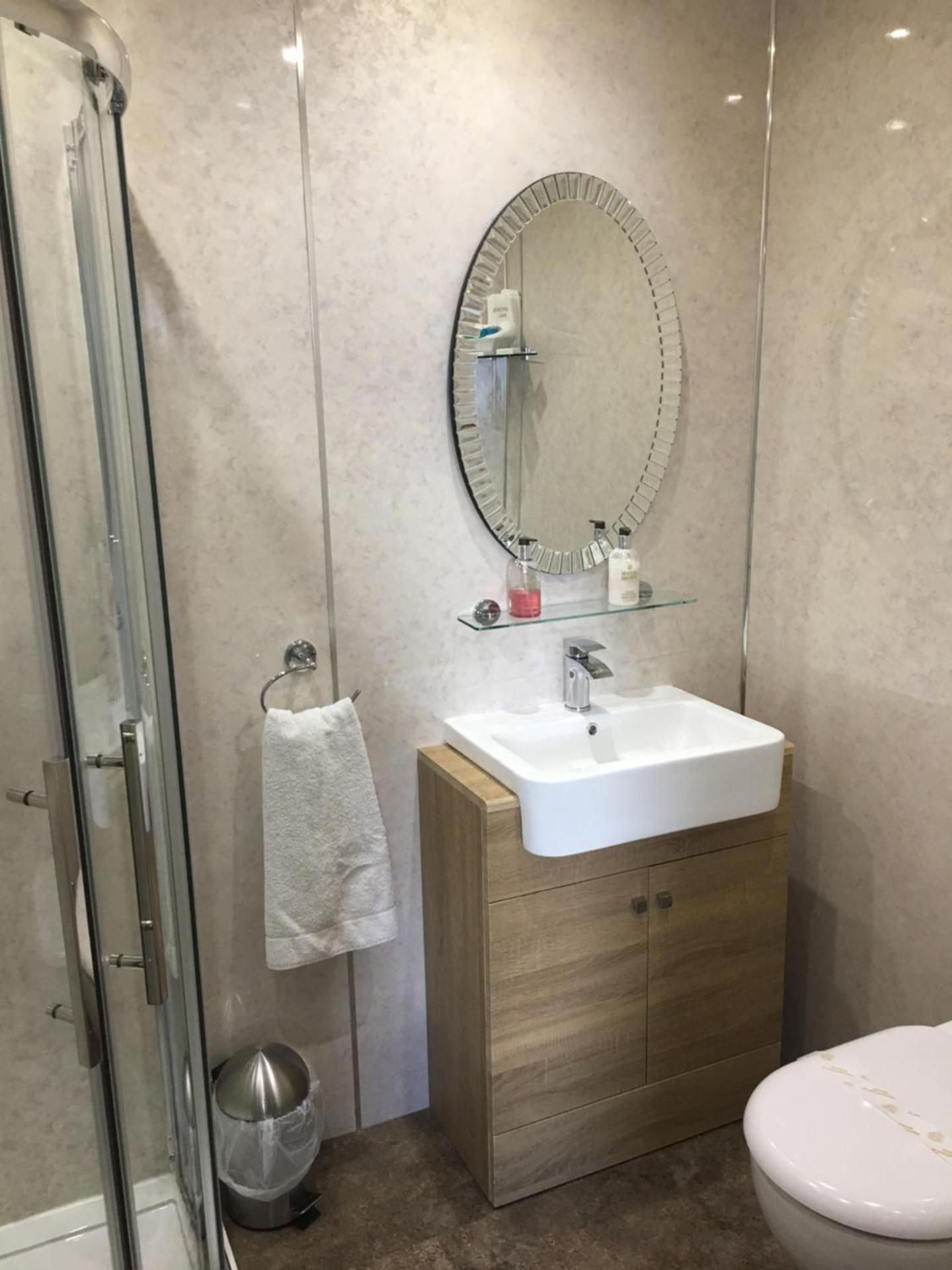Deluxe King Room with Balcony and Sea View