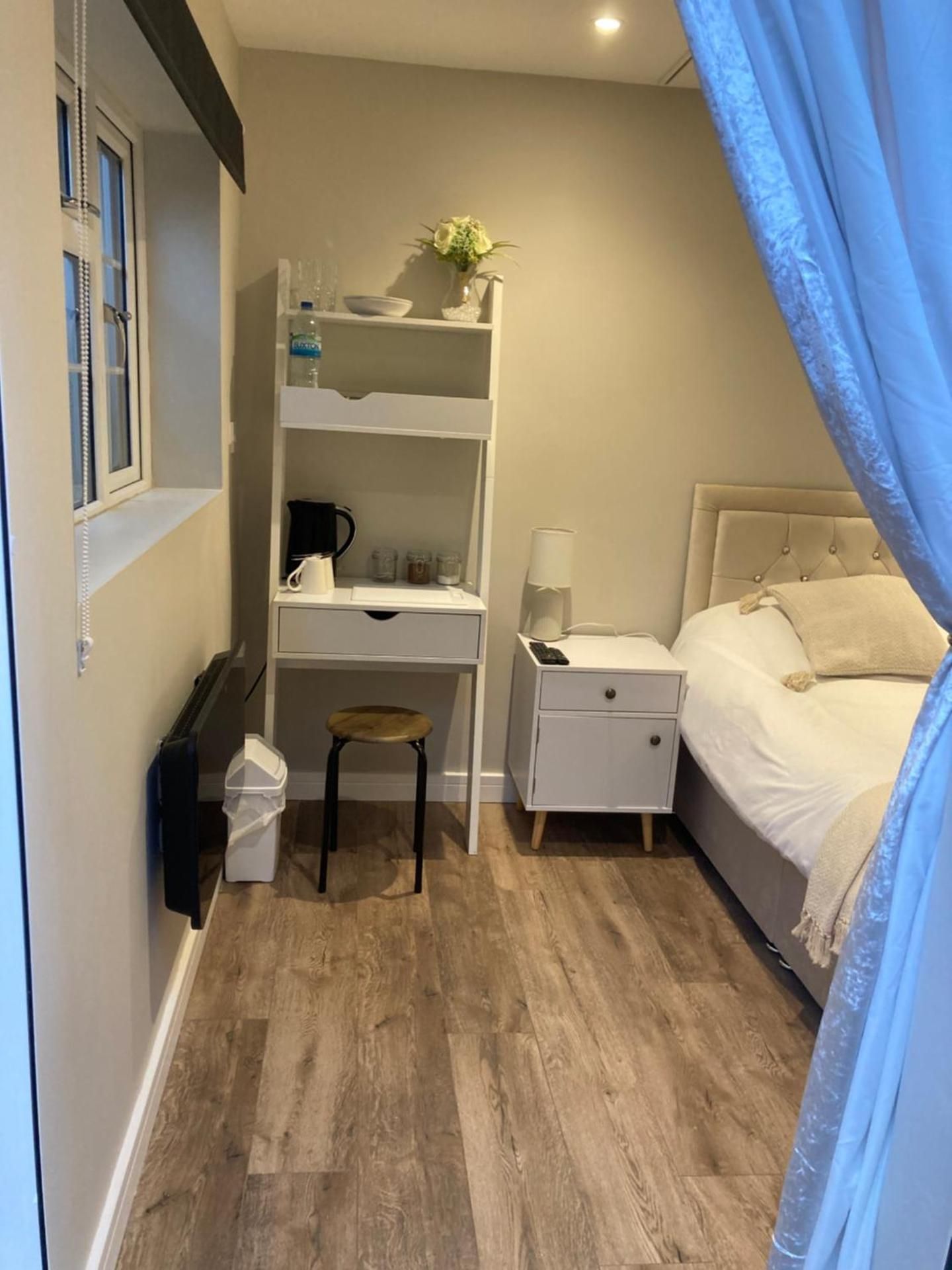 Guest house paradiso