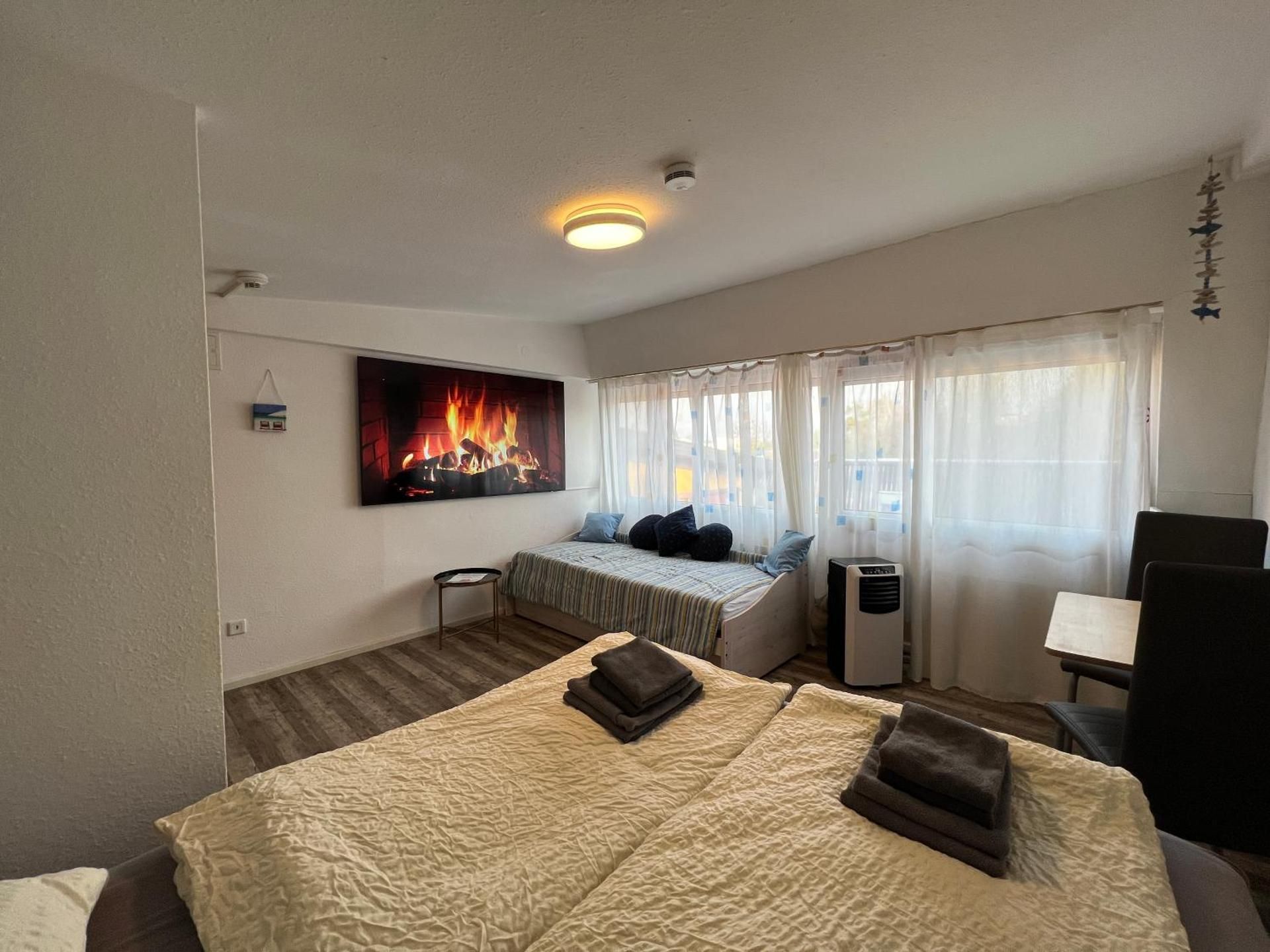 Apartment with Shower