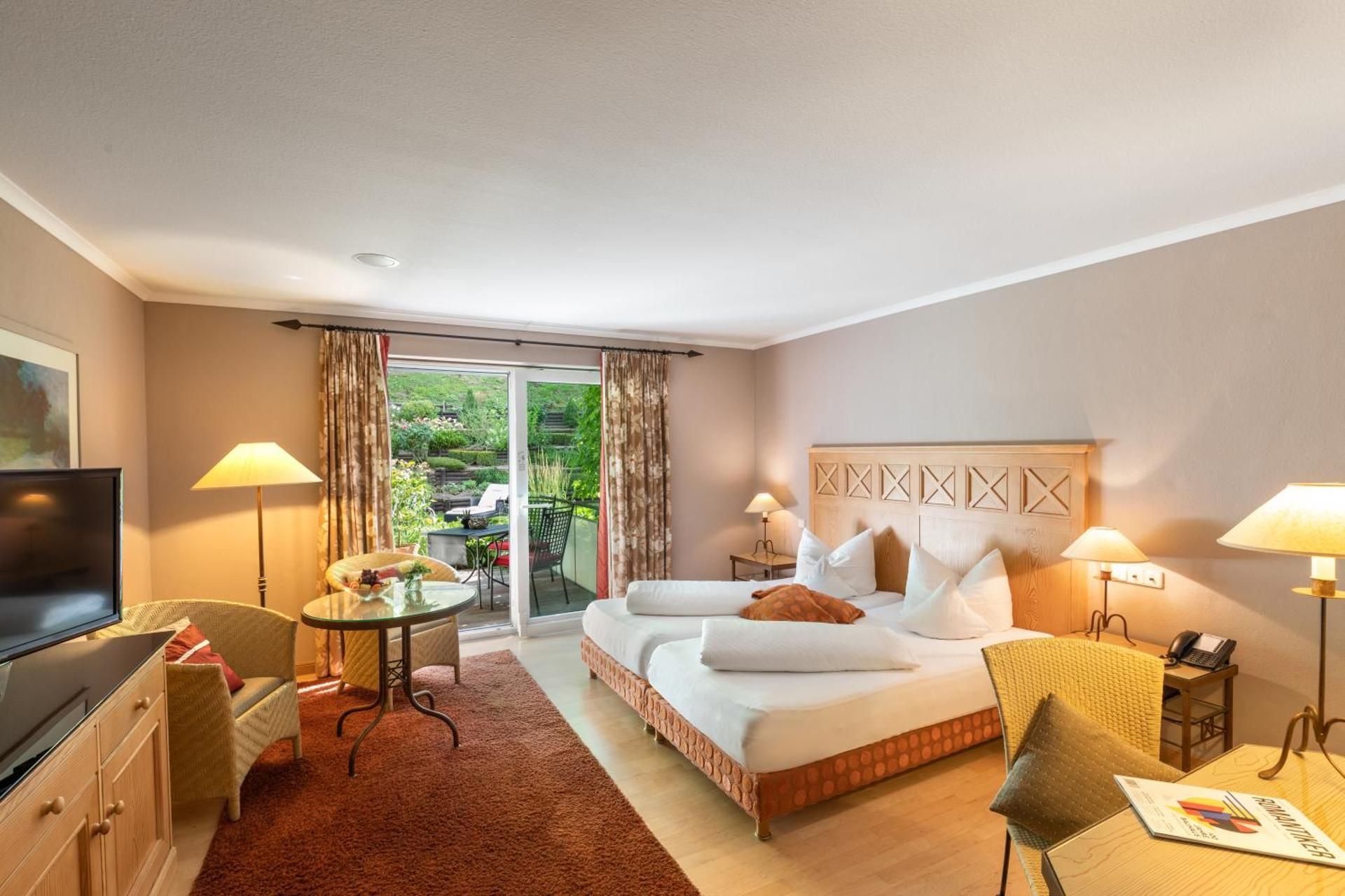 Comfort Double Room with Garden view
