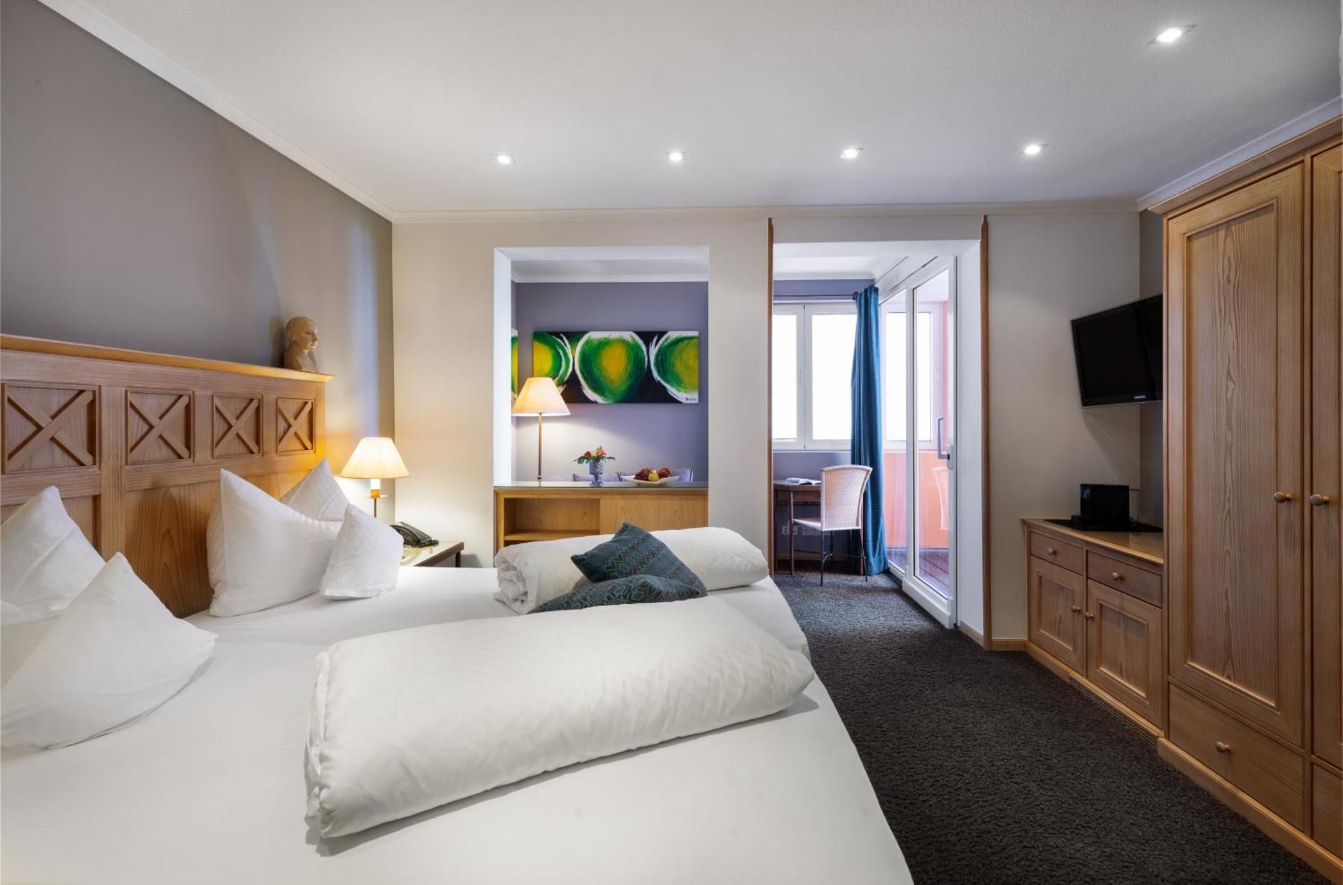 Comfort Double Room with Lake and Mountain View