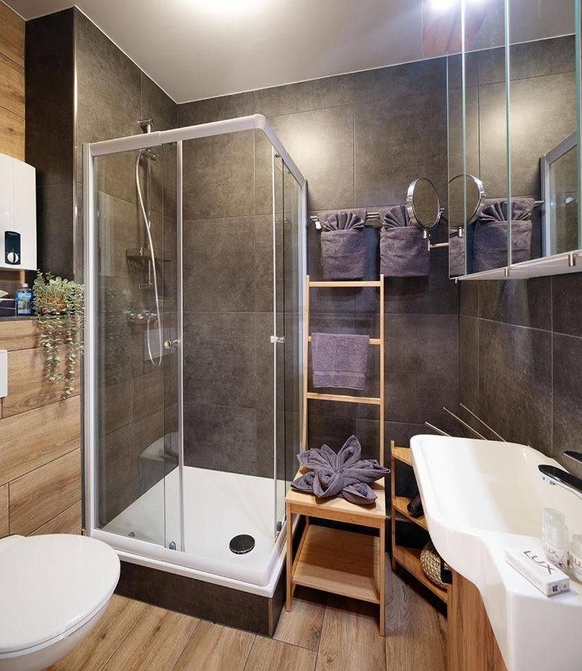 Two-Bedroom Apartment with Balcony