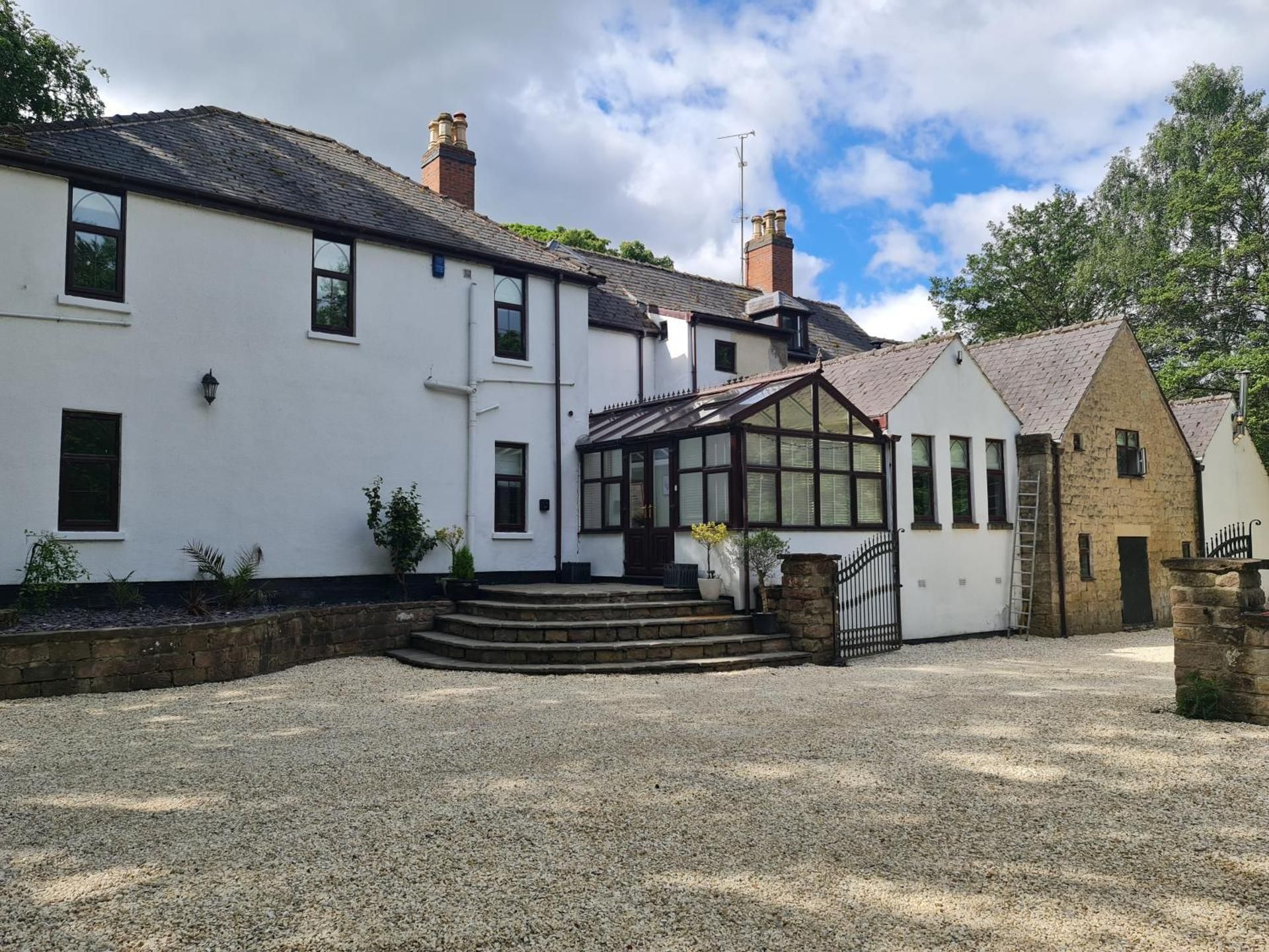 Rainworth Lodge