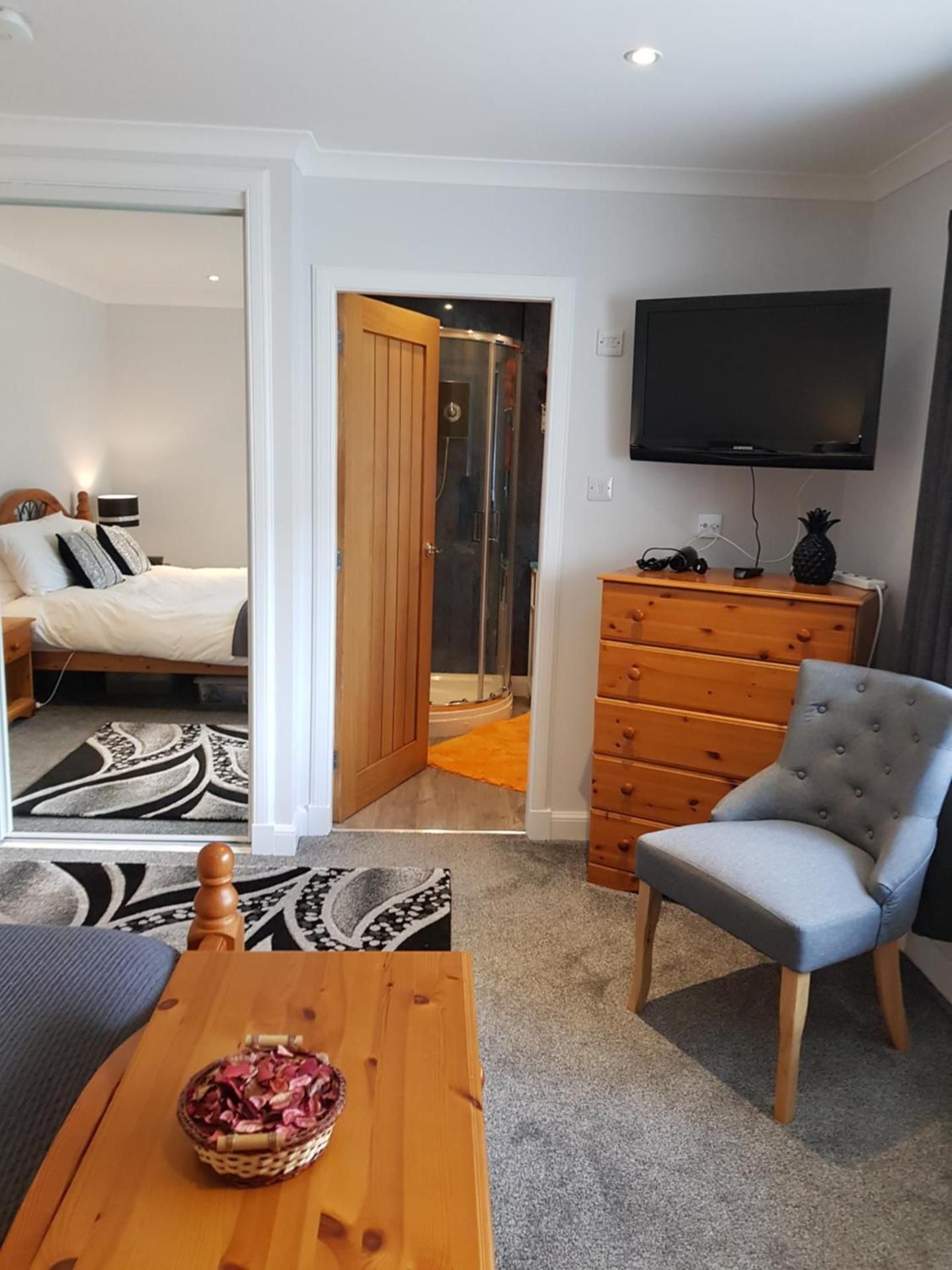 Double Room with Private Bathroom