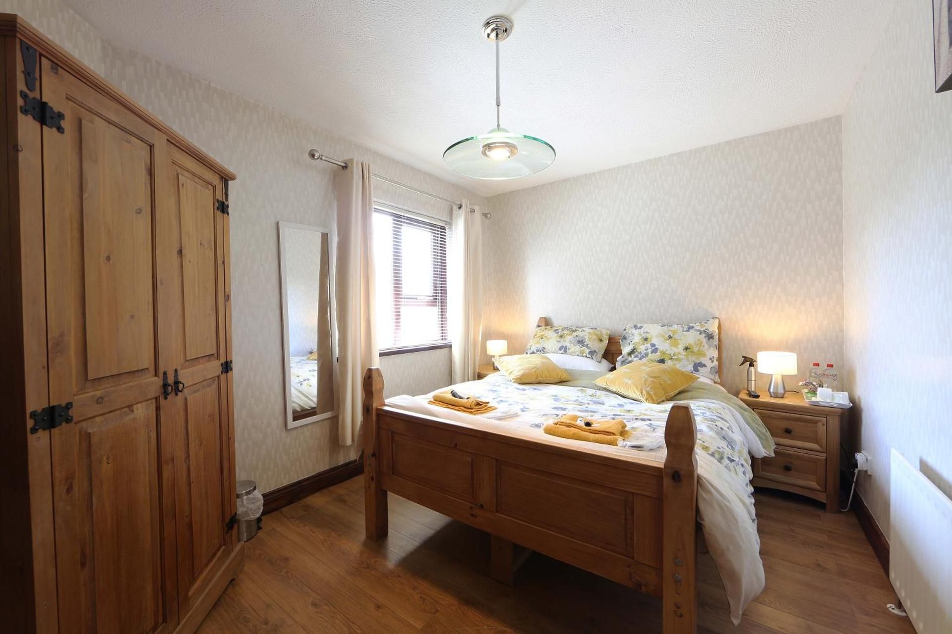 Double Room with Private External Bathroom