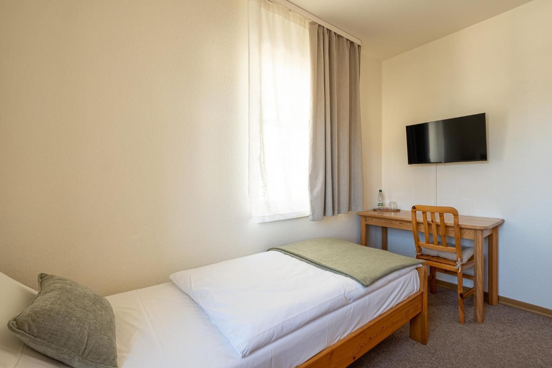 Single Room With Private Bathroom