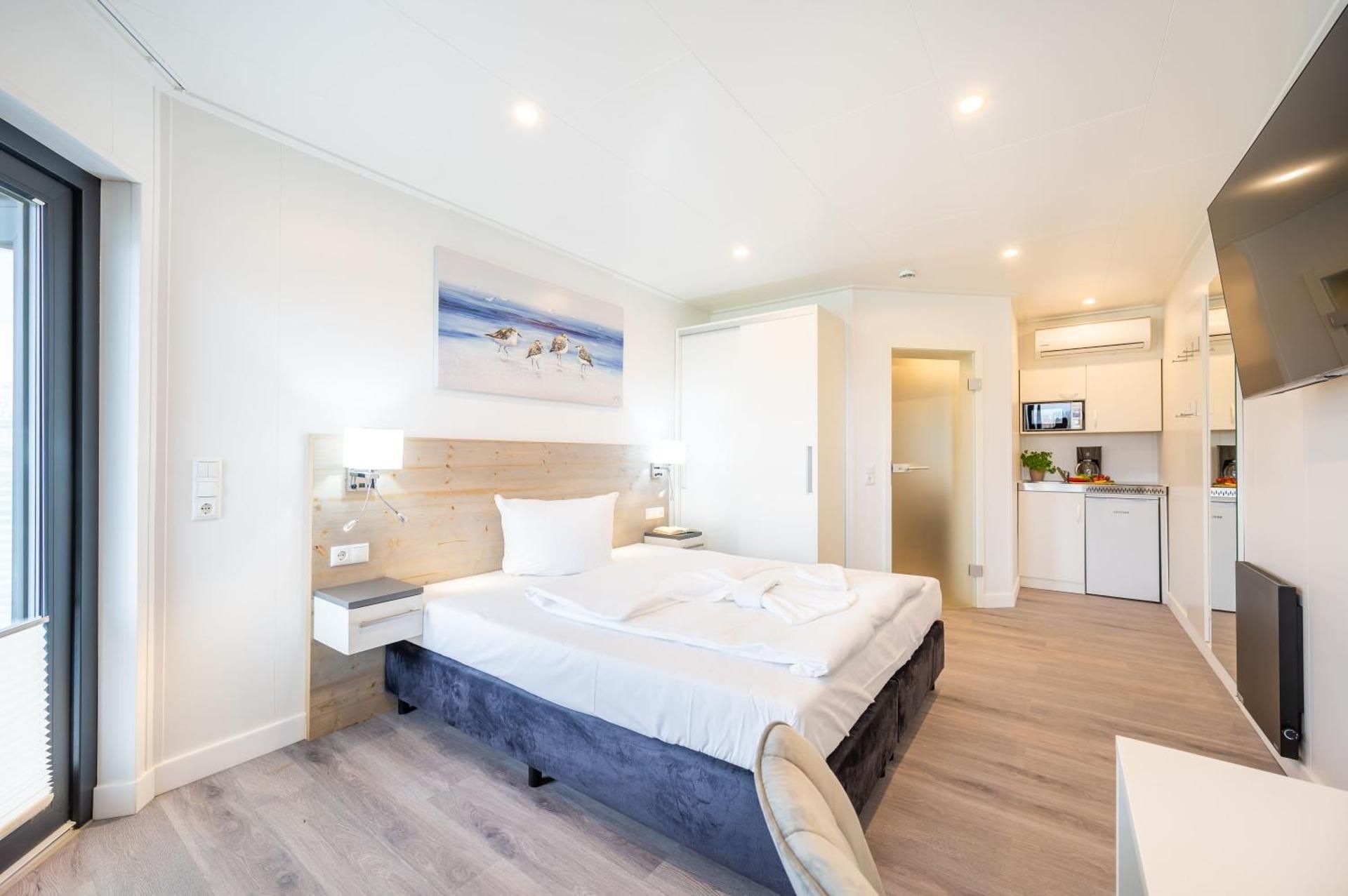 "Waterfront" Studio