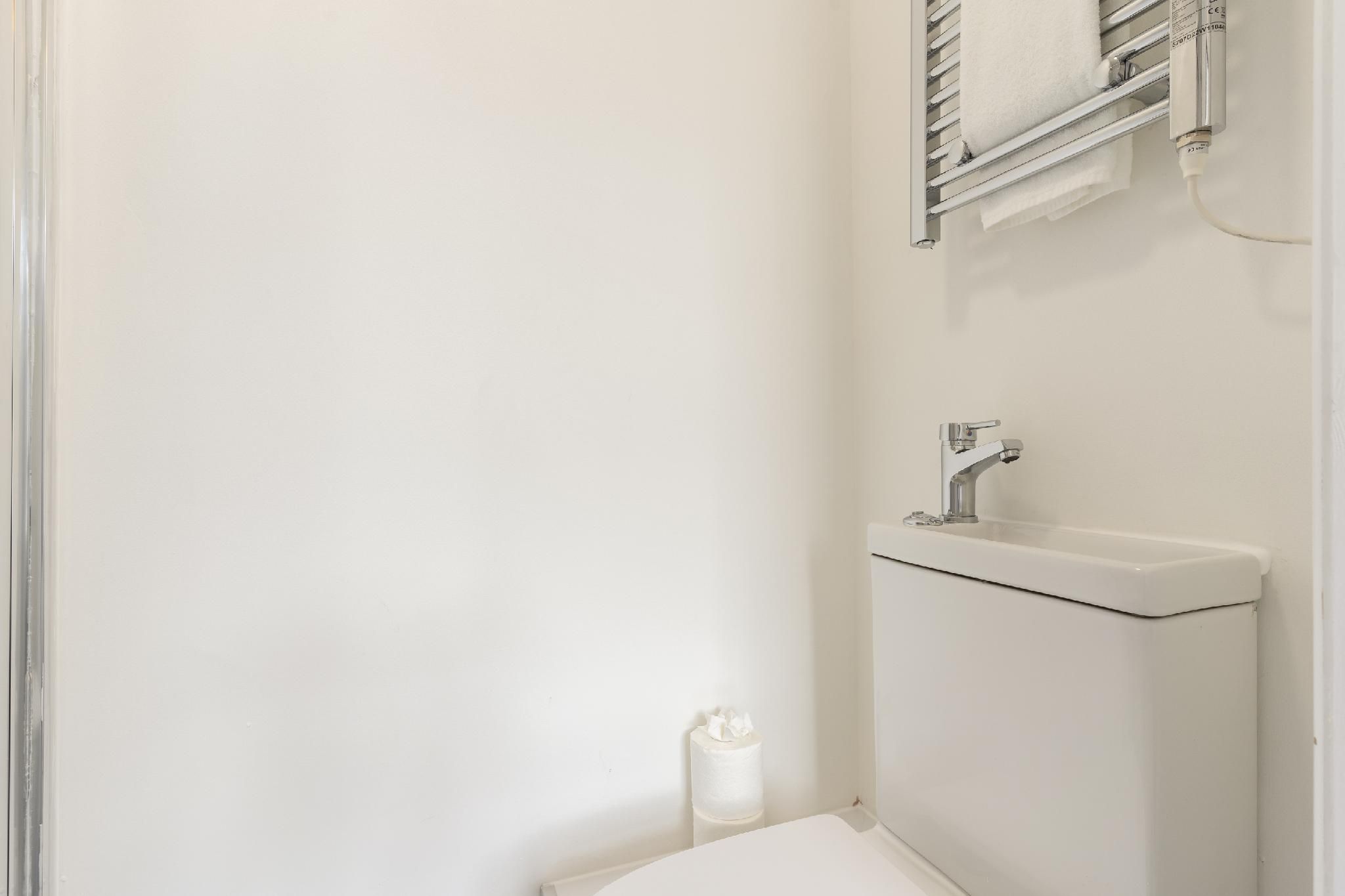 51f8240885000ff9233c110f5235b1d5