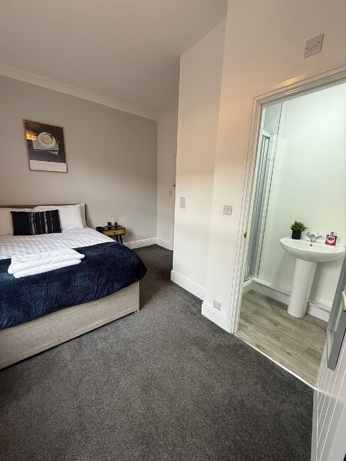 King Room - Charles Street House