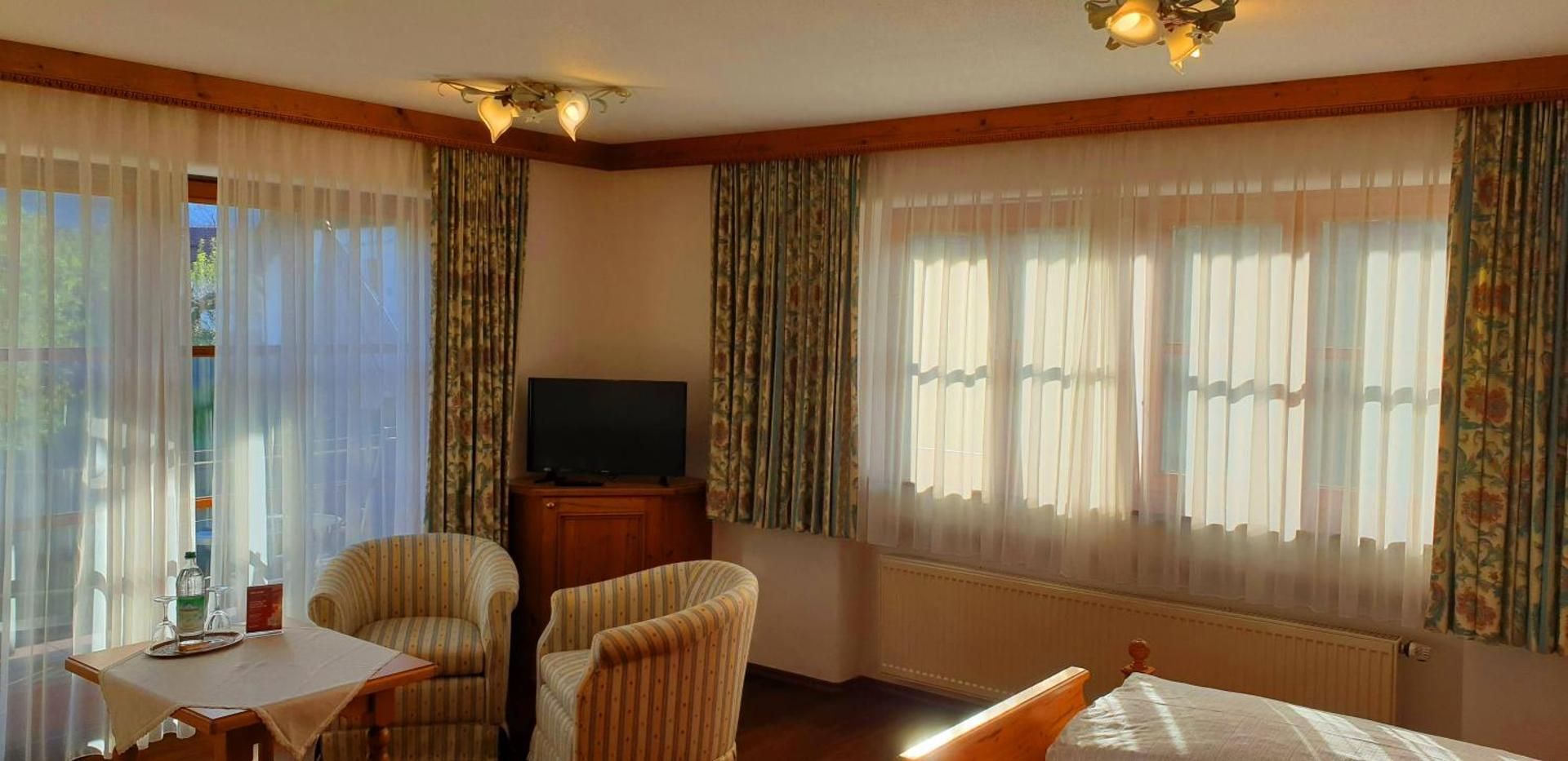 Double Room with Mountain View