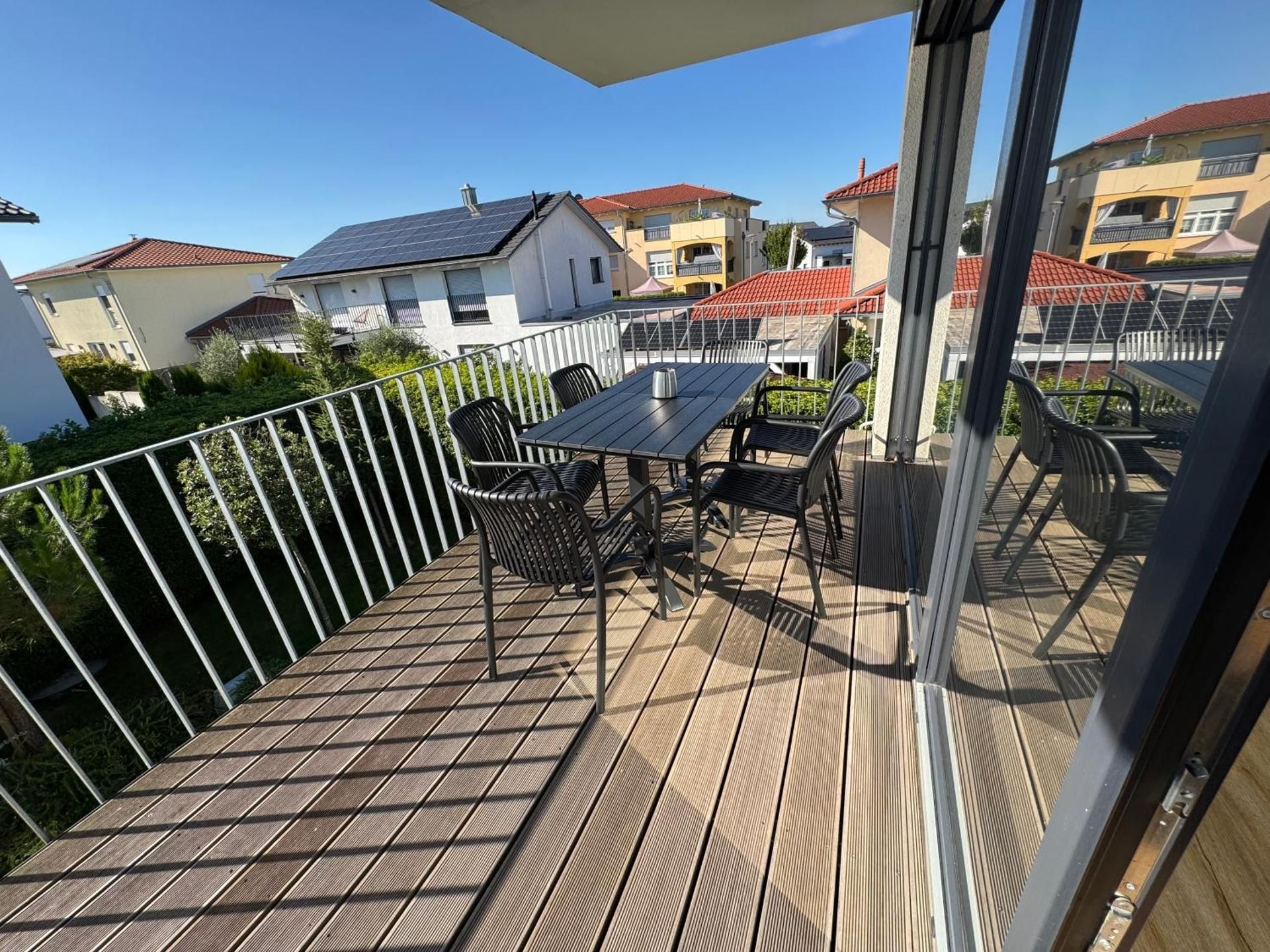 Suite Apartment