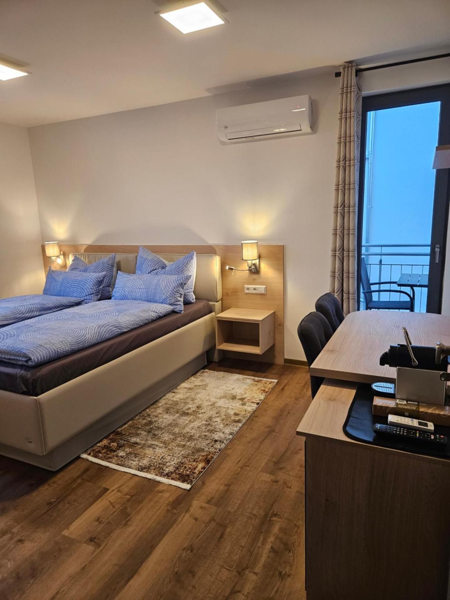 Double Room with Balcony