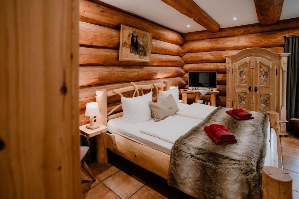 Double Room with Terrace Log House
