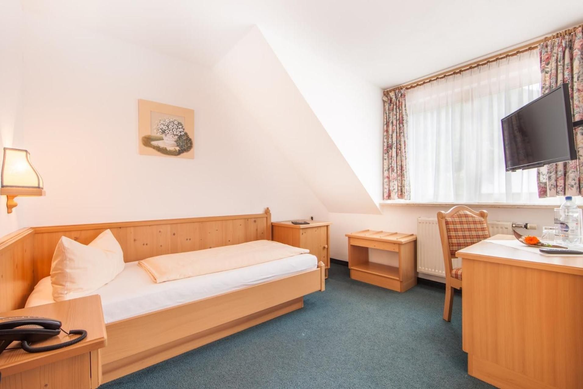 Single Room with Shower