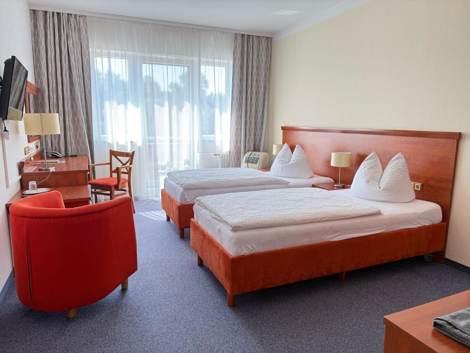 Deluxe Double Room with Shower
