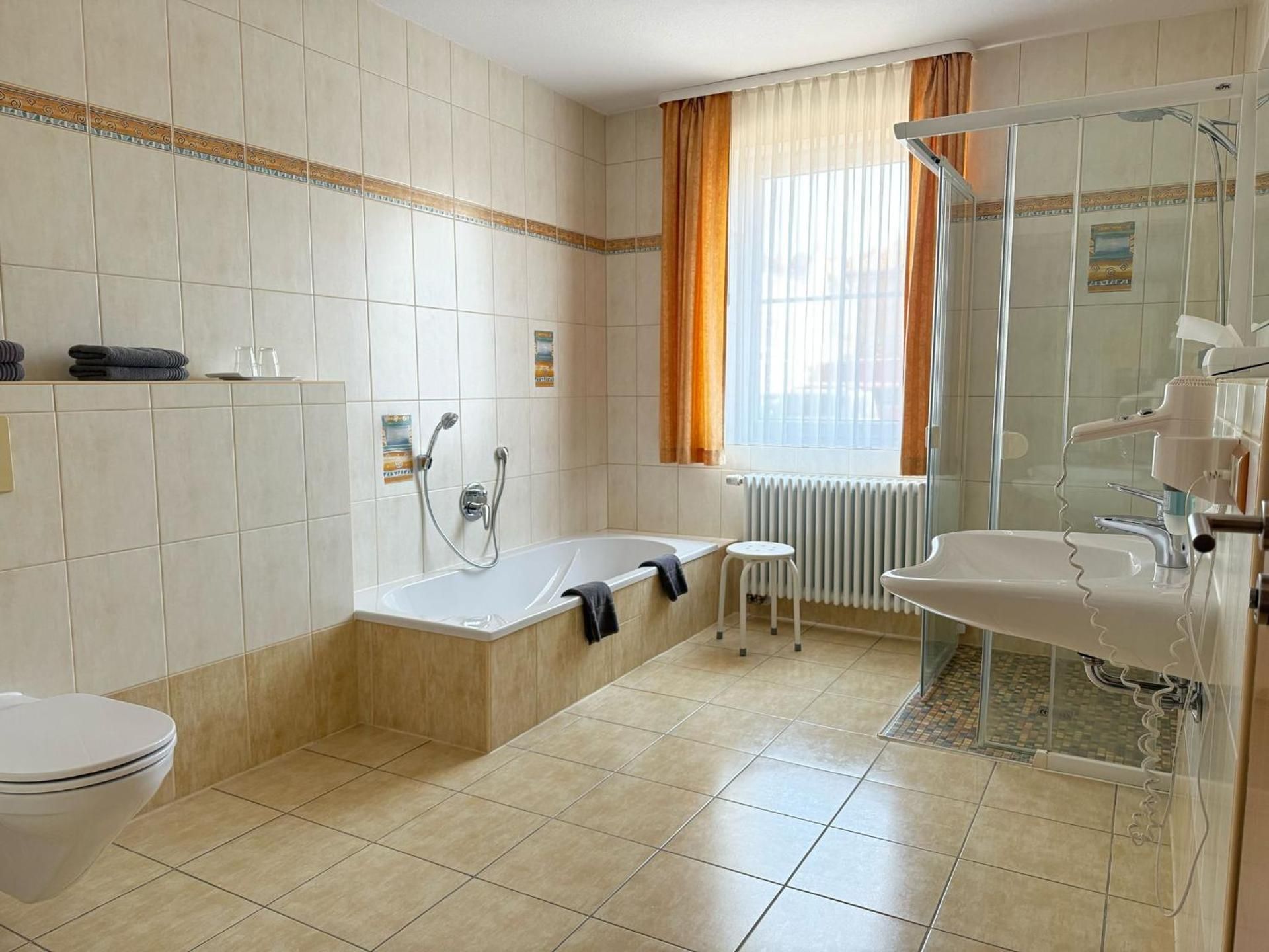Deluxe Double Room with Extra Bed