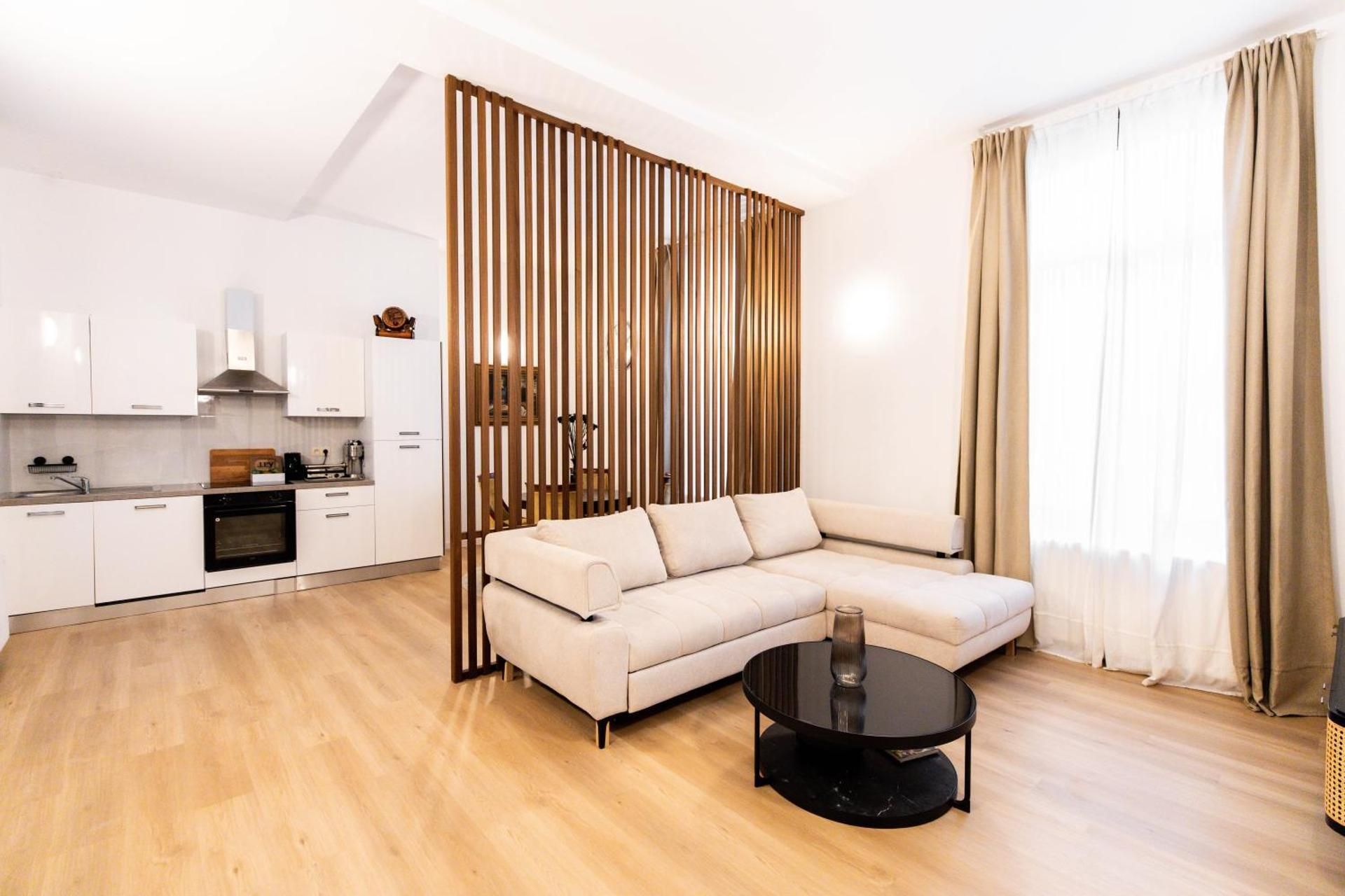 Gotha Aparthotel One-Bedroom Deluxe Apartment 2