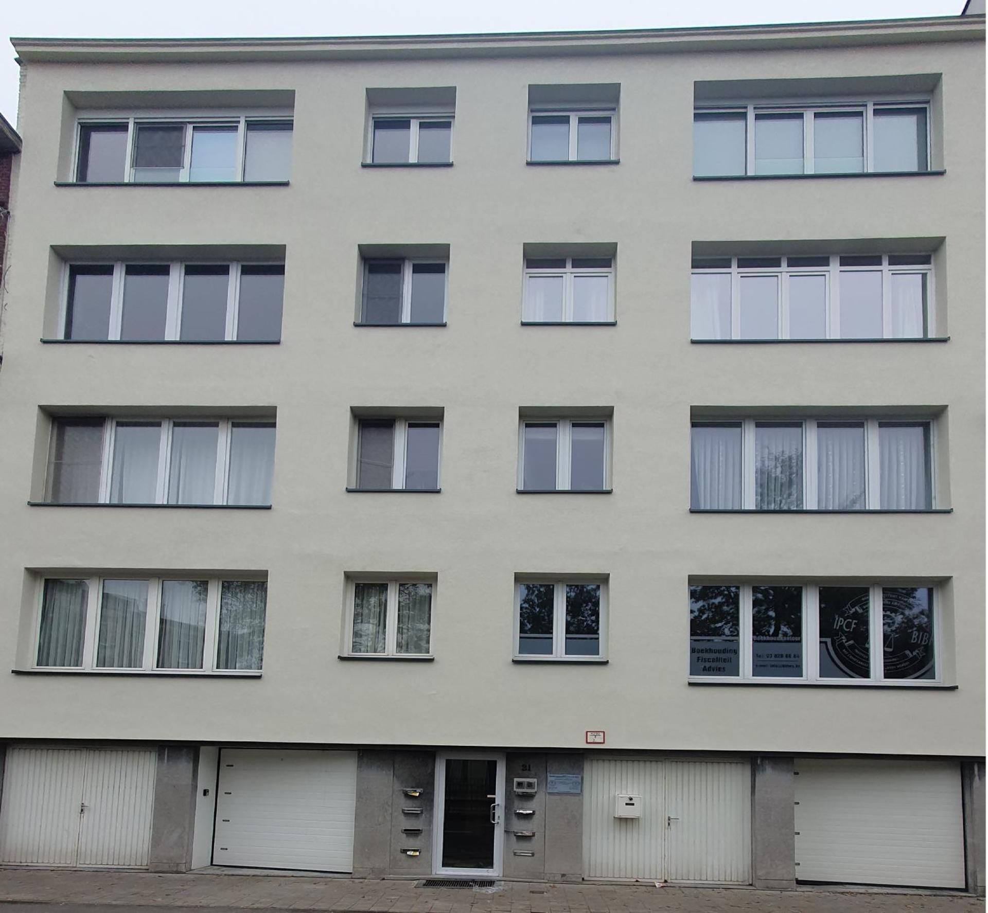 Antwerp Hideaway, outside of low emission zone