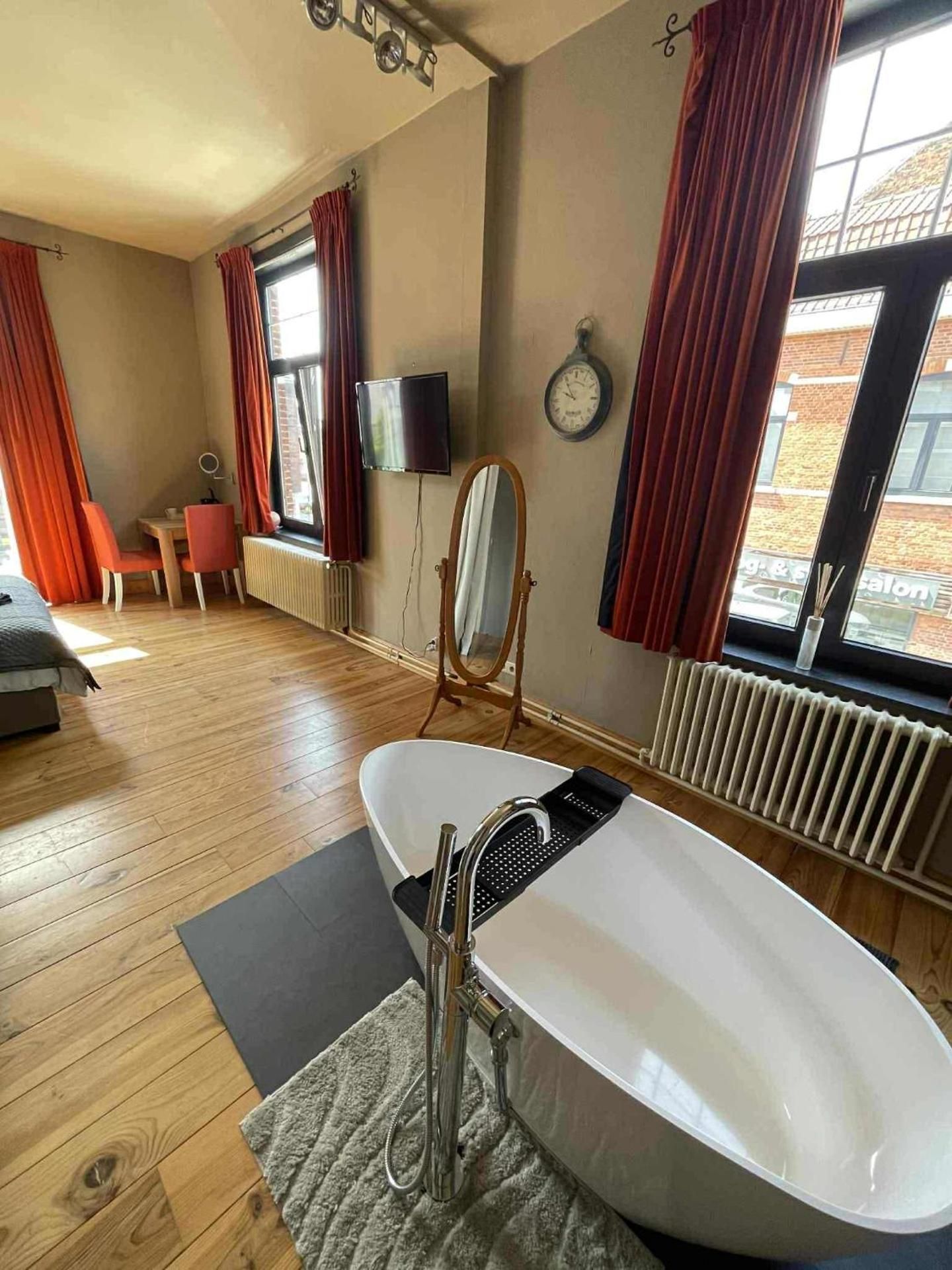 Deluxe Double Room with Bath