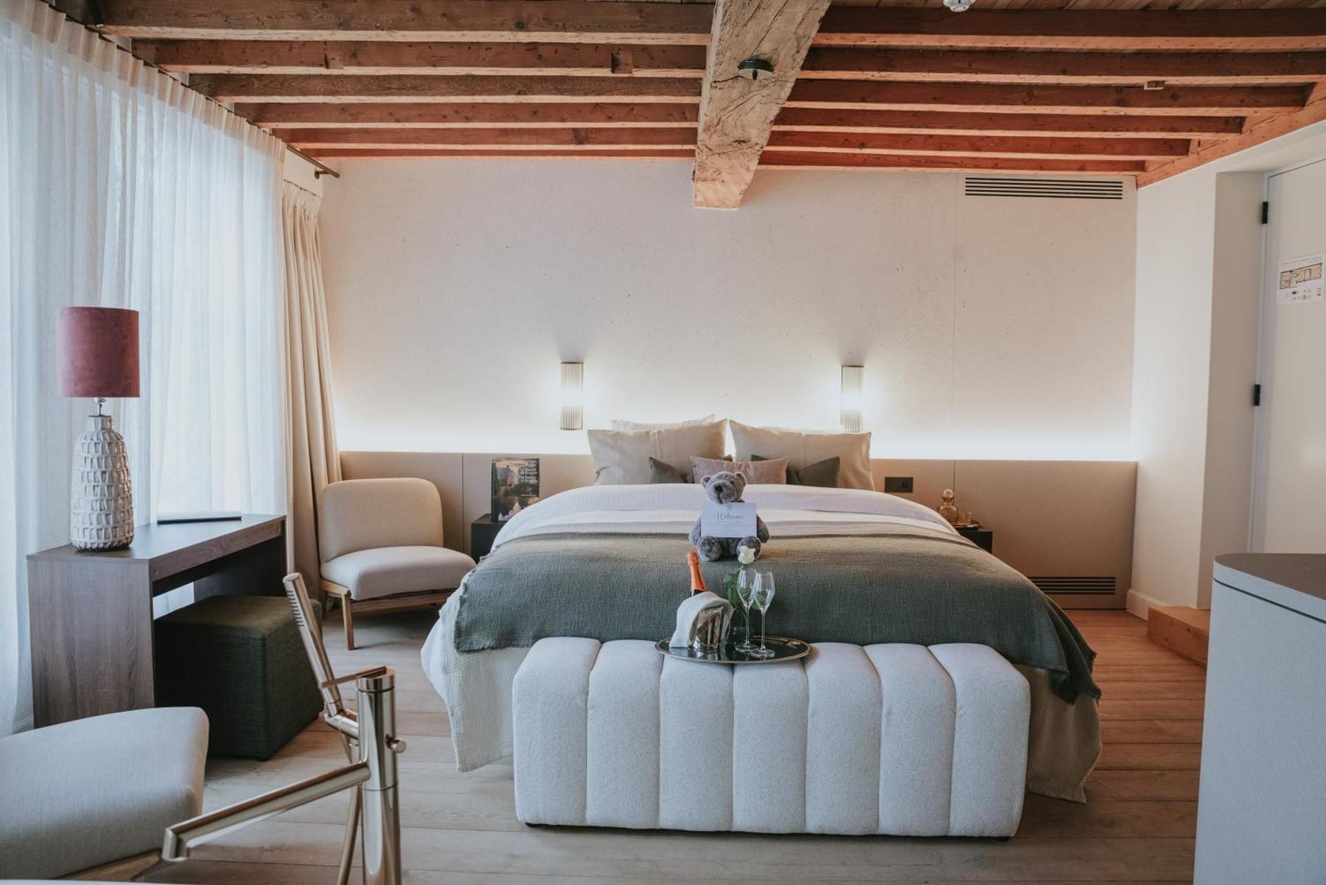 Deluxe Double Room with Bath