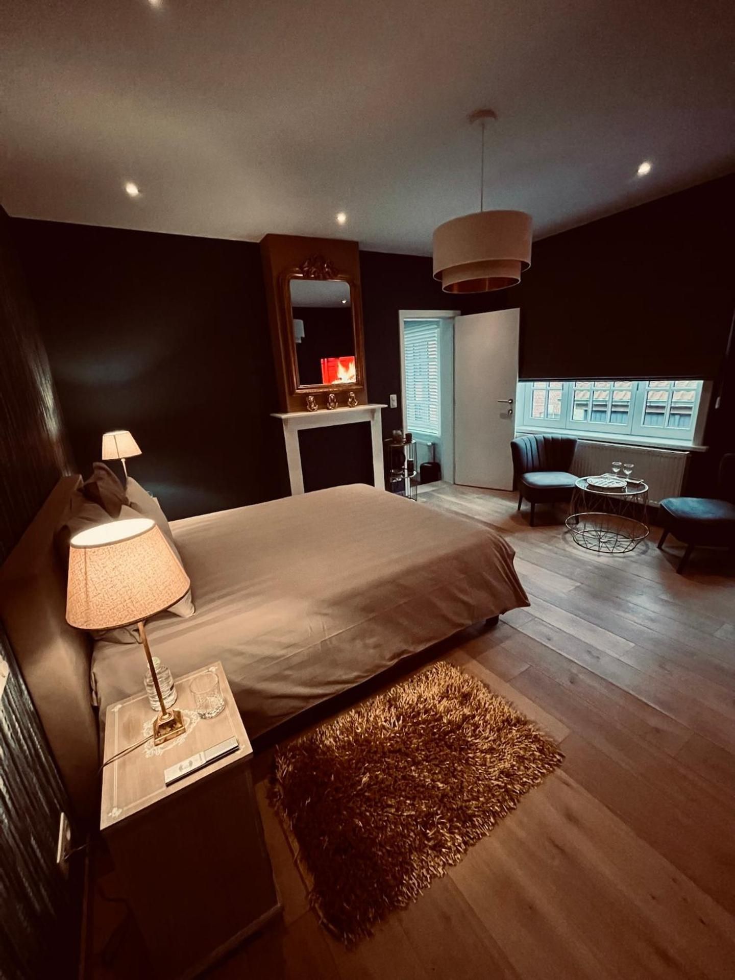 Superior King Room