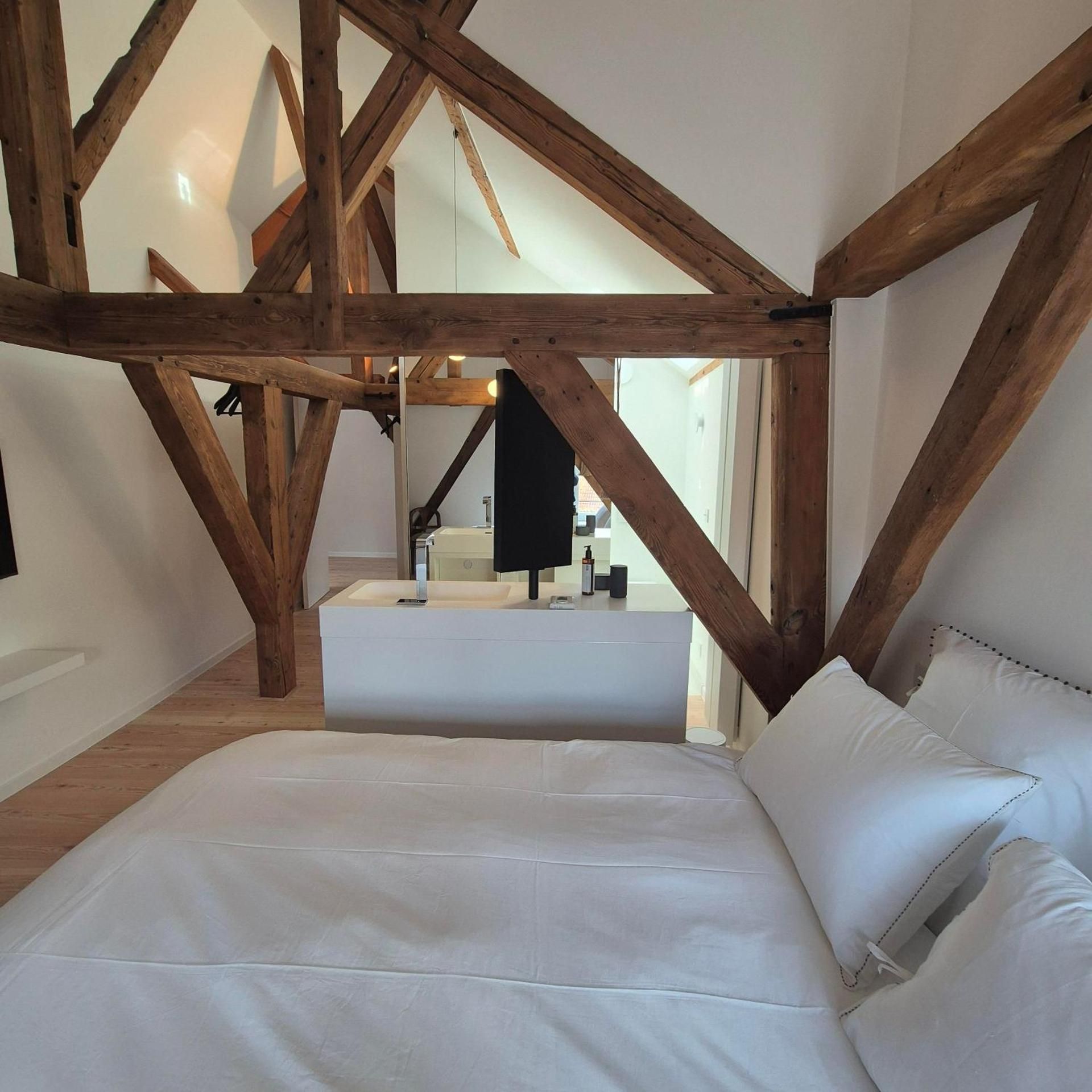 Deluxe Double or Twin Room with River View