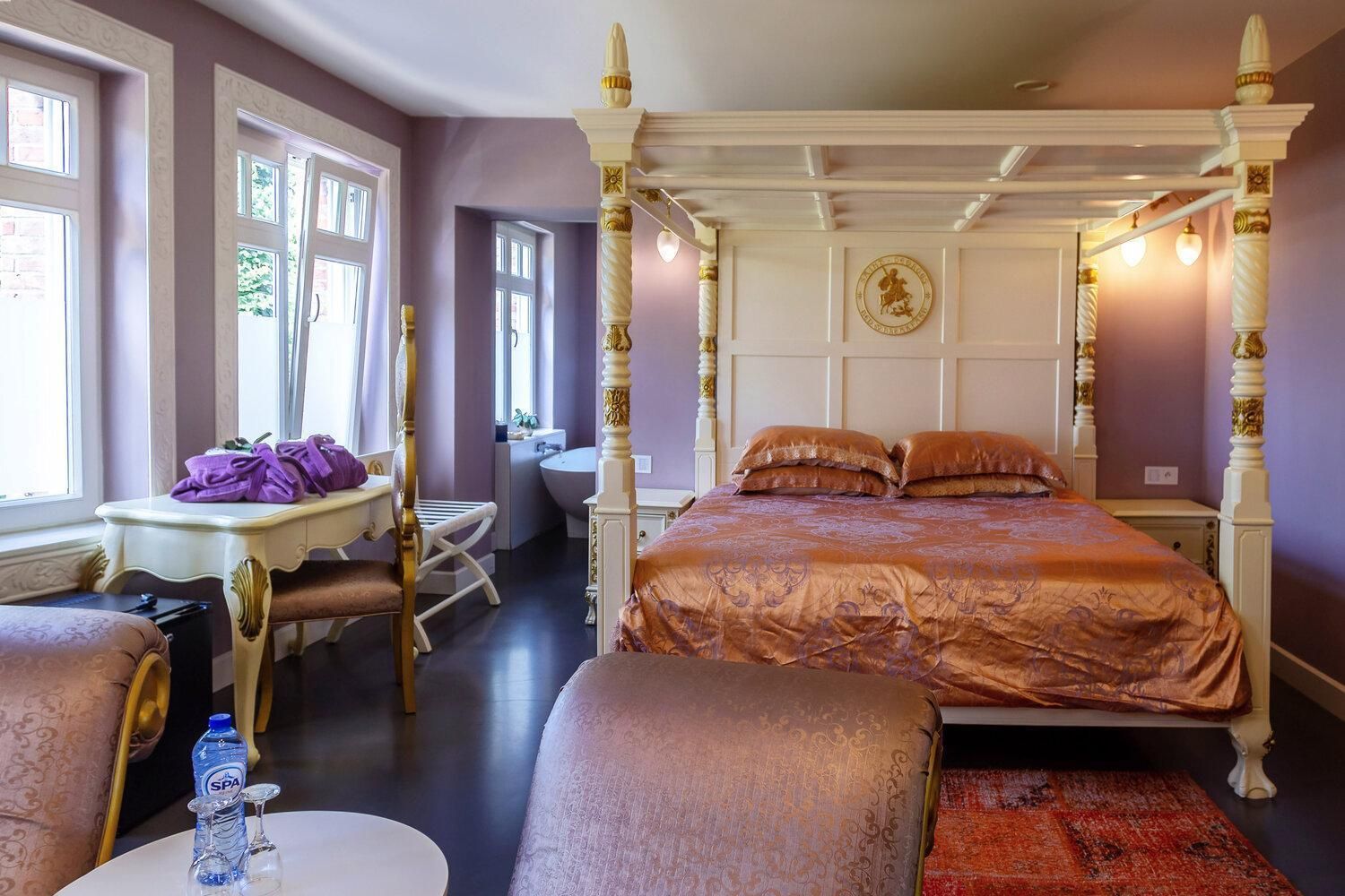 King Suite