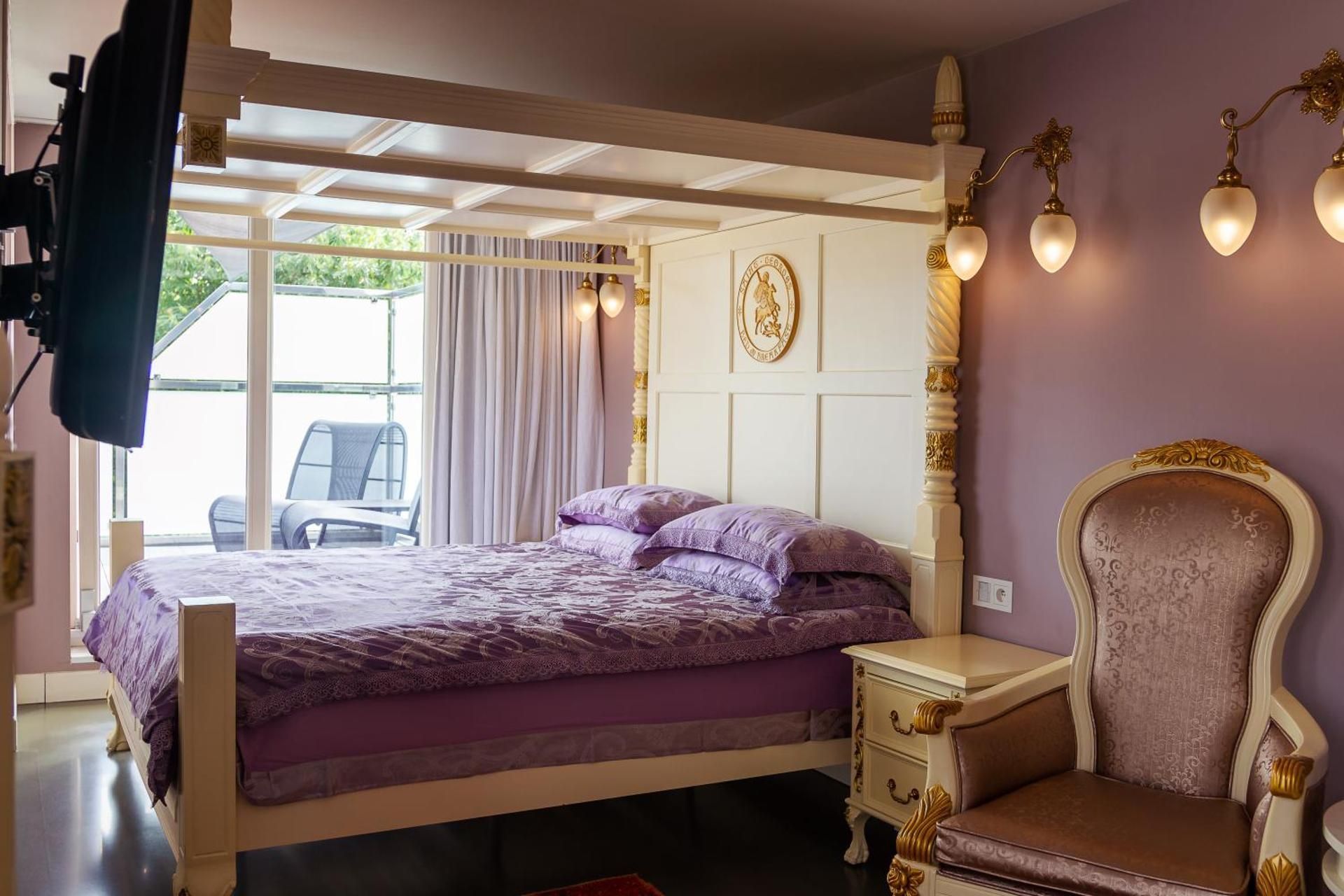Junior Suite with Balcony