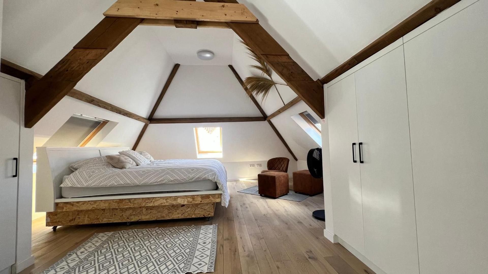 Quadruple Room with Private Bathroom