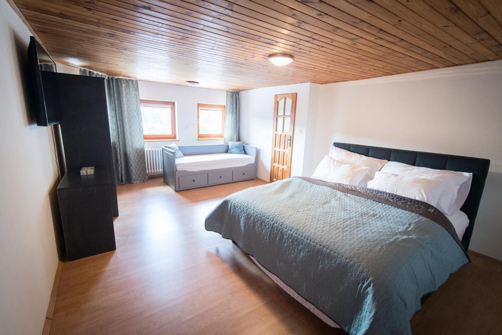 Deluxe Double Room with Extra Bed