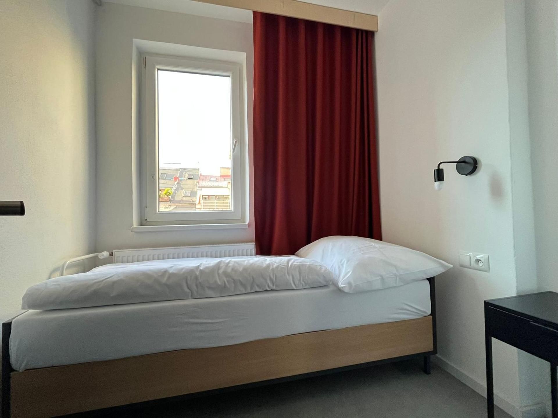 Budget Single Room