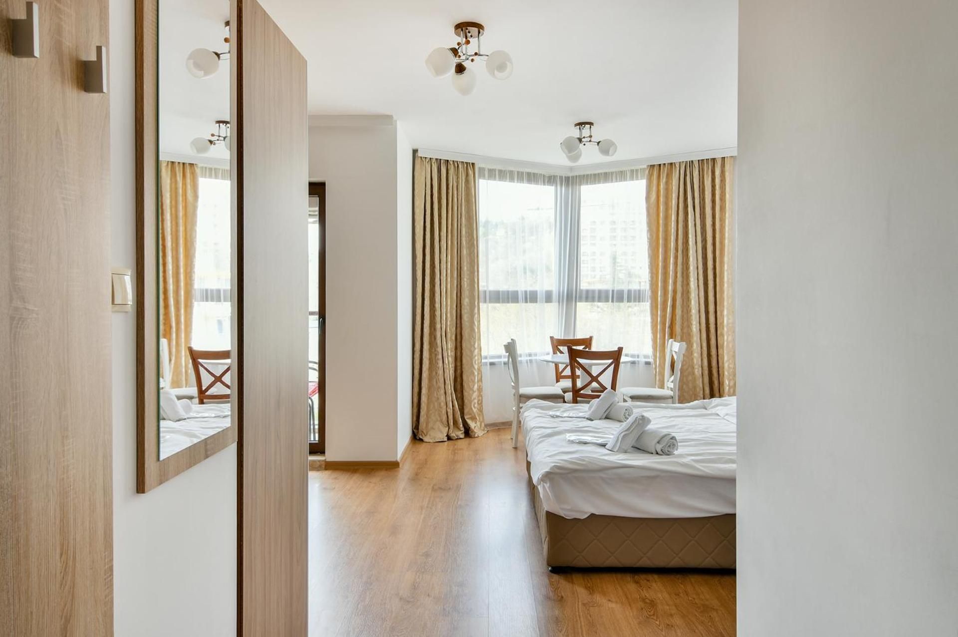 Studio with Balcony