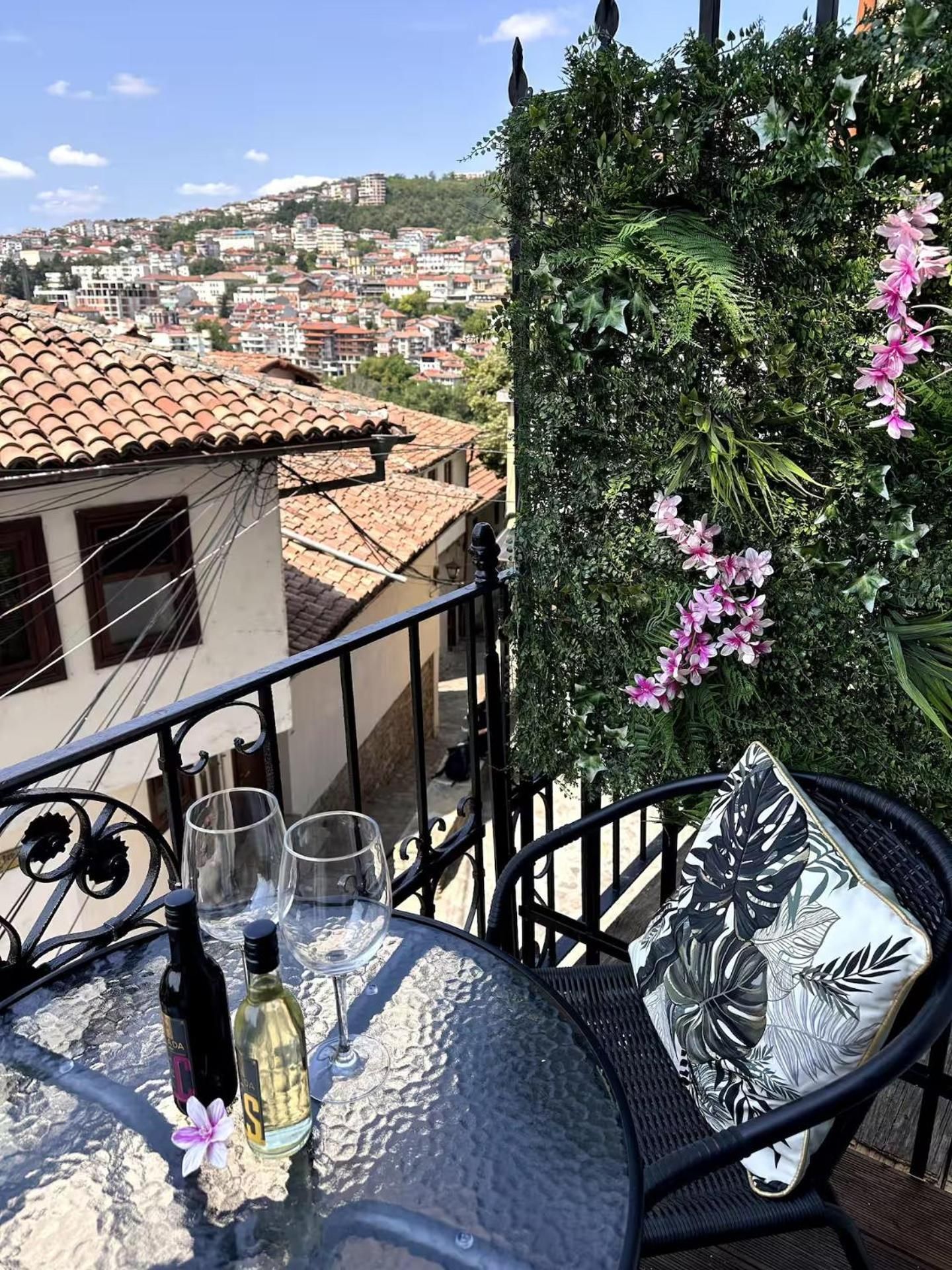 Apartment with View and Balcony