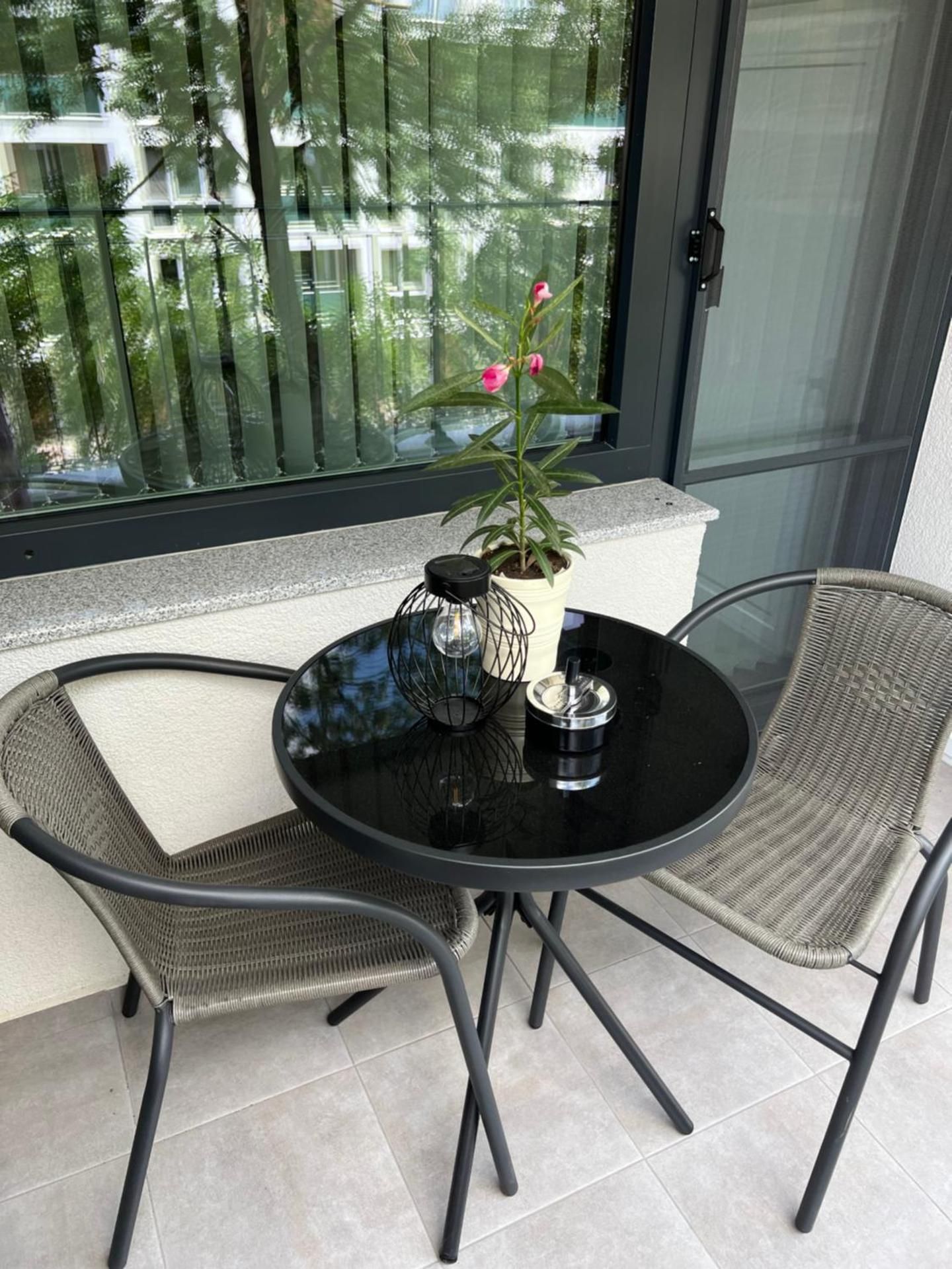 Two-Bedroom Deluxe Apartment with Balcony