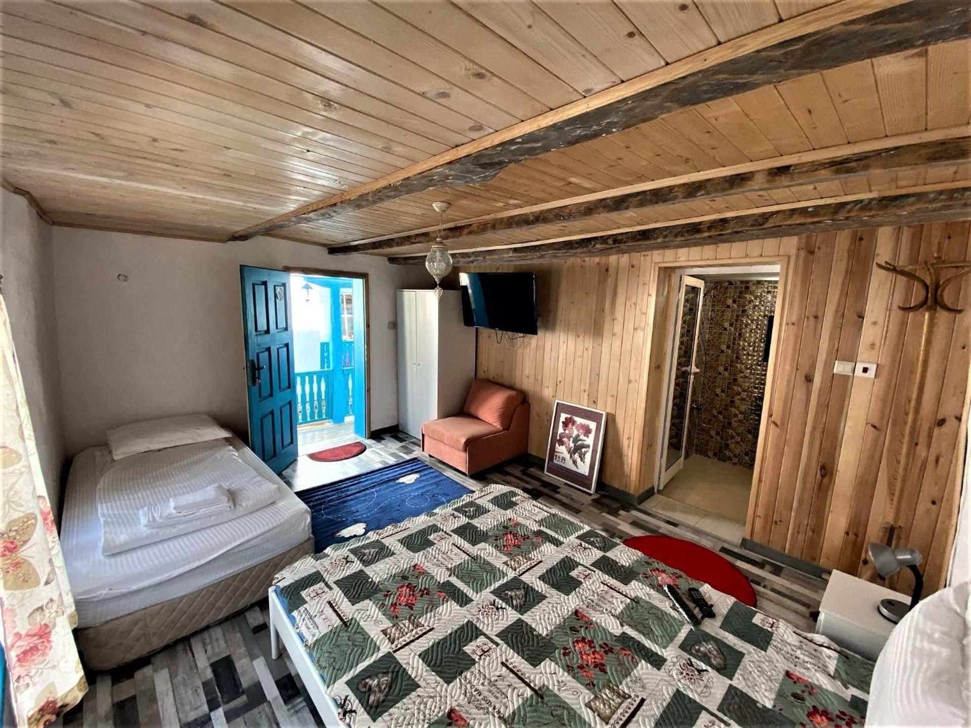 Triple Room with Bathroom