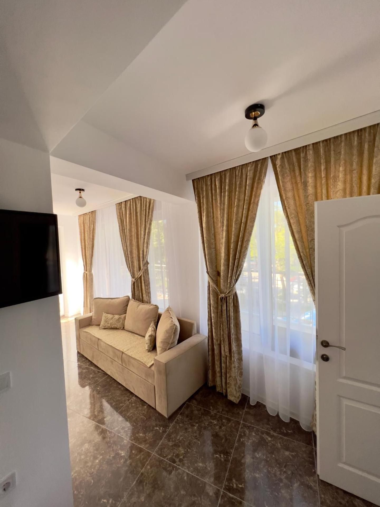 Triple Room with Balcony