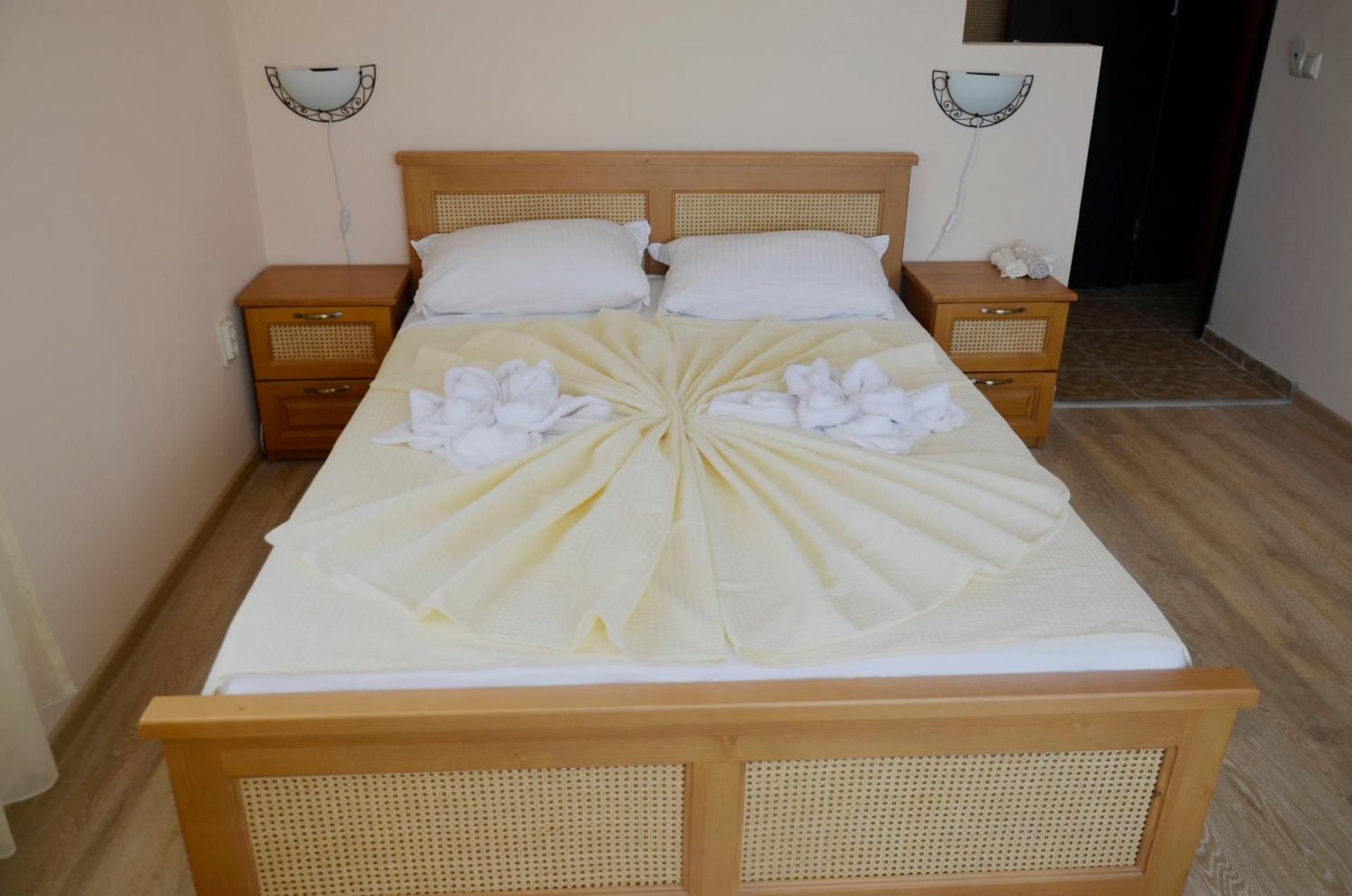 Ashram Hotel Deluxe Double Room with Sea View