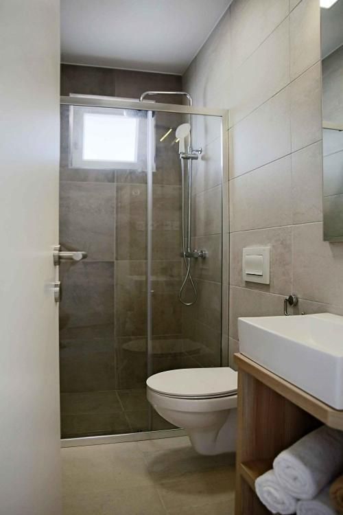One-Bedroom Deluxe Apartment