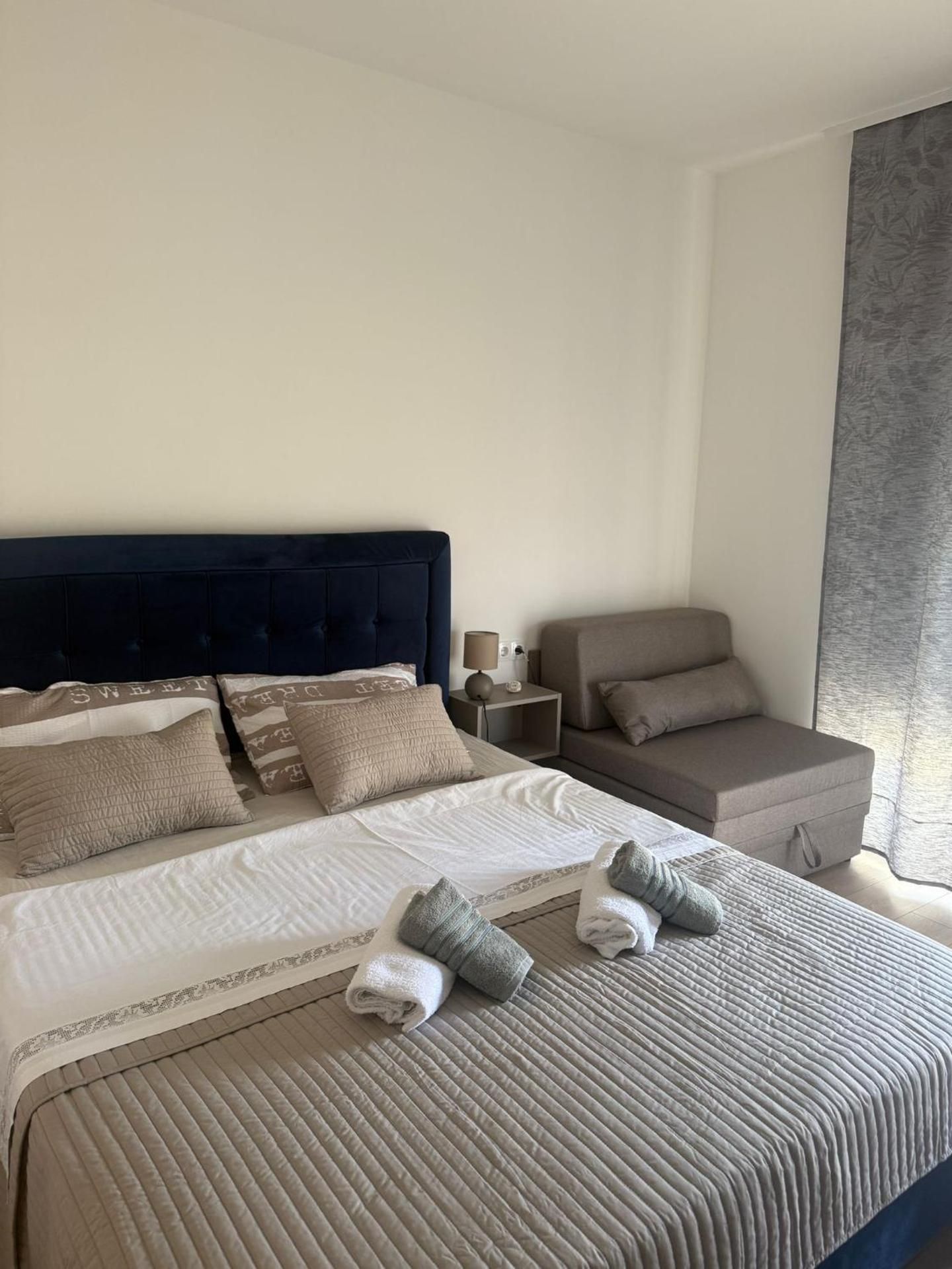 Double Room with Balcony (2 Adults + 1 Child)