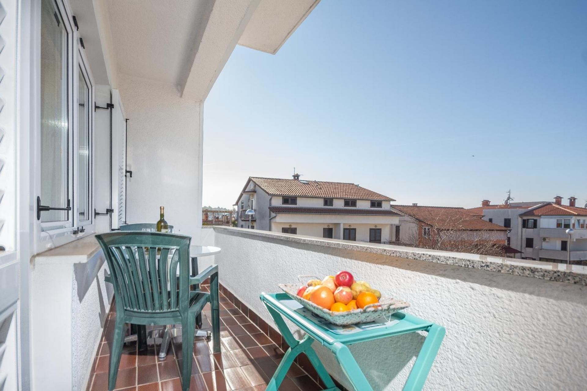 Studio with Balcony